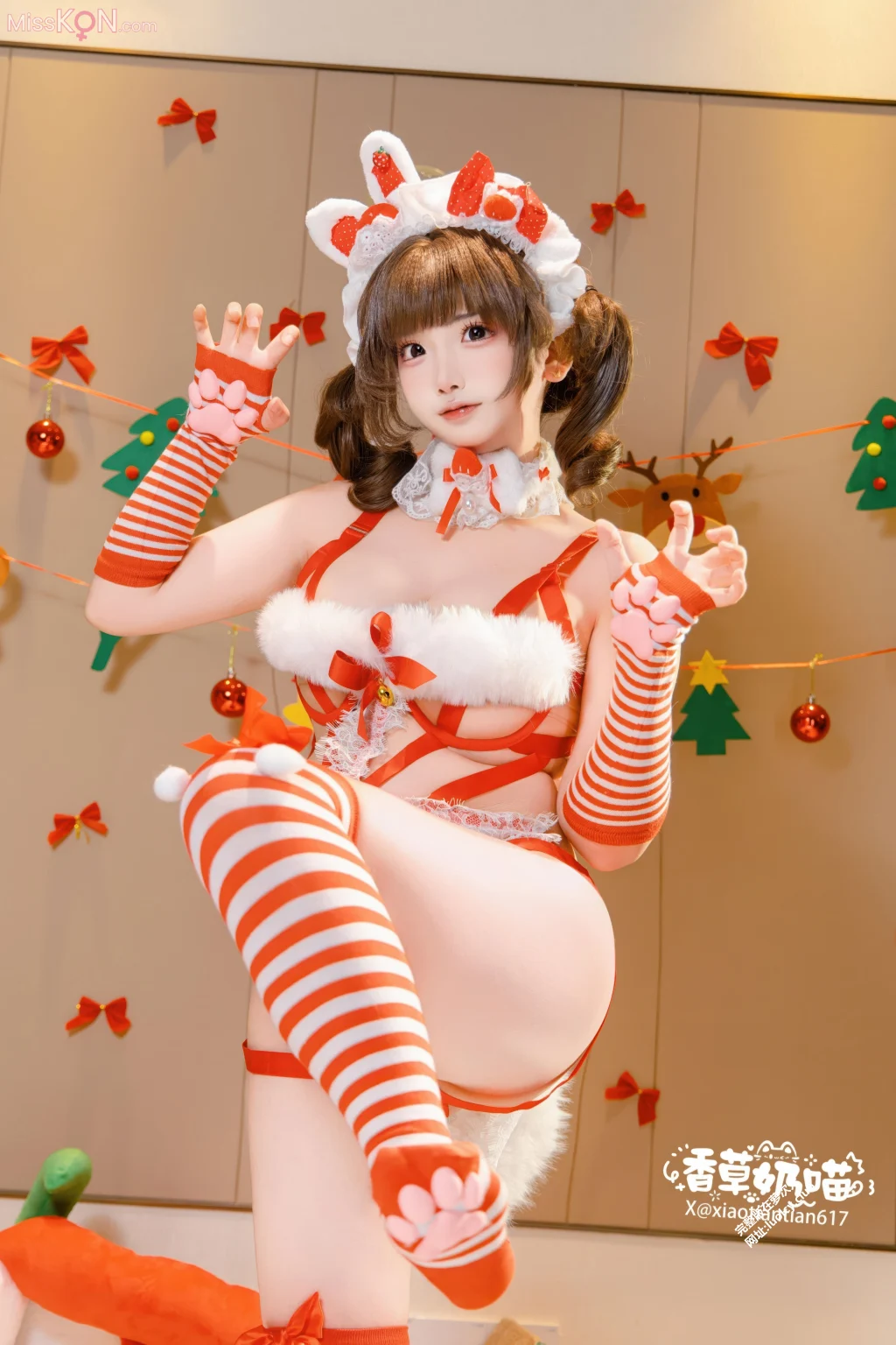 Coser@香草奶喵: 圣诞礼物 (135 photos + 25 videos) – Page 3