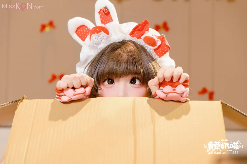 Coser@香草奶喵: 圣诞礼物 (135 photos + 25 videos) – Page 3
