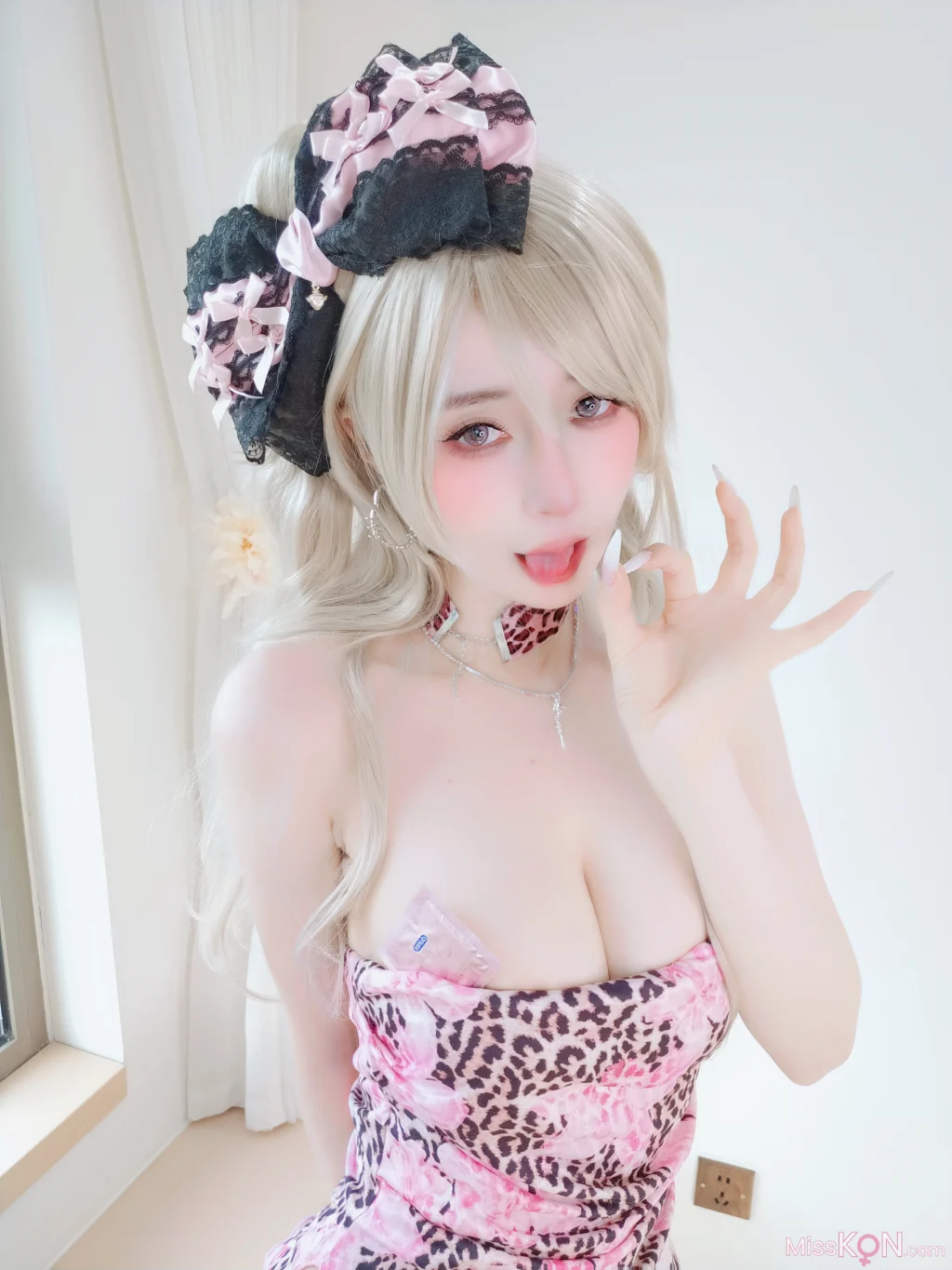 Coser@白银81: 自撮り Vol.101 (59 photos + 8 videos)