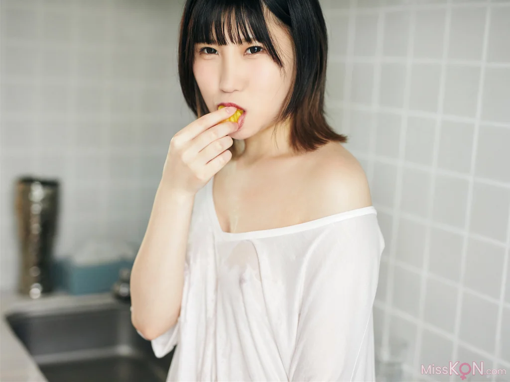 [JP] Yui Kawamura (川村ゆい): FLASHデジタル写真集R 清純にみえますか？ (42 photos) – Page 2