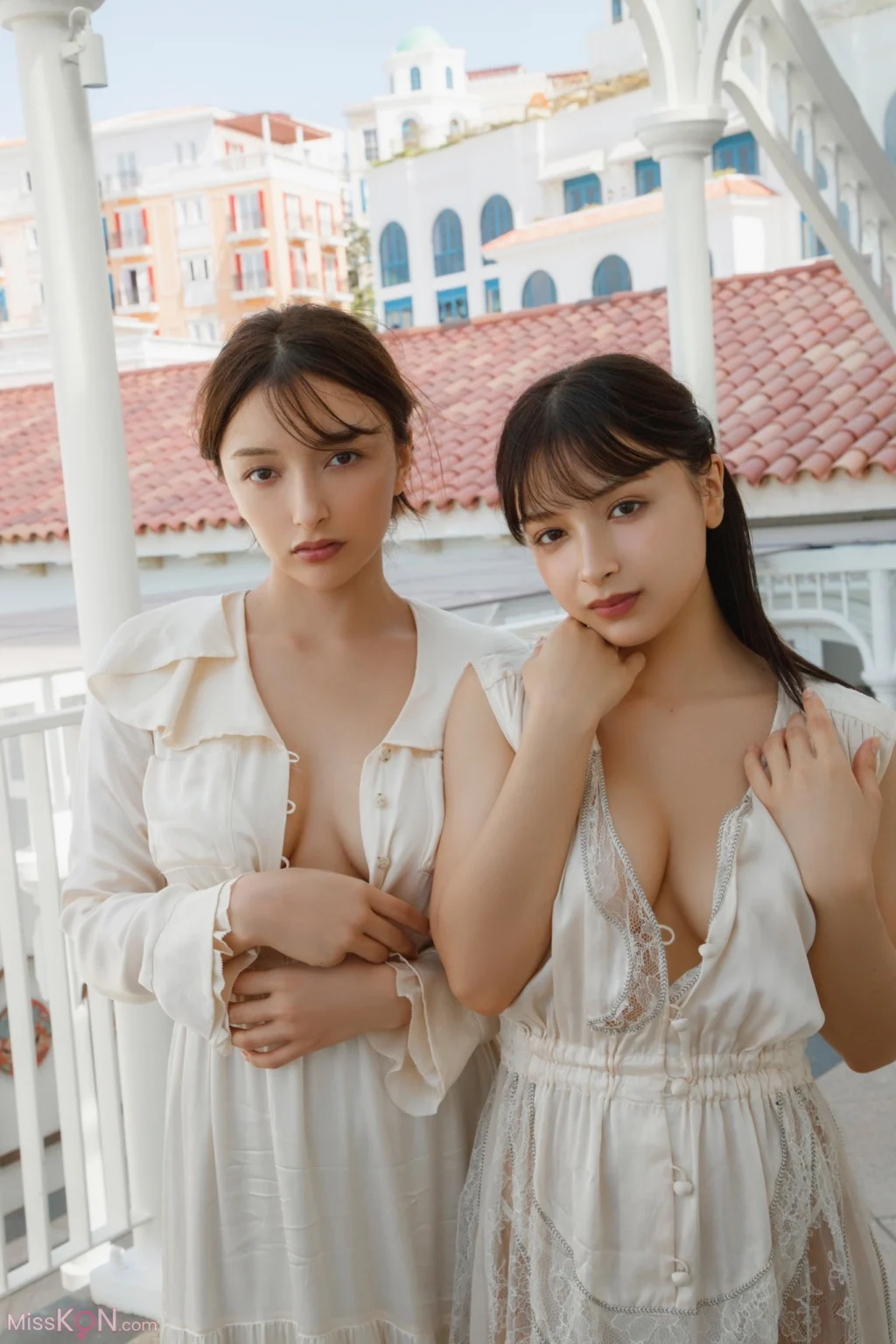 [JP] エリマリ姉妹: 【デジタル限定】1st写真集 Fericire オール未公開Edition (166 photos)