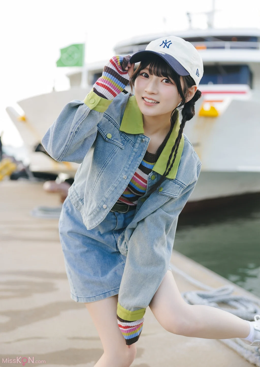 [JP] Hina Aoki (青木陽菜): フォトブック Nostalgia (123 photos)
