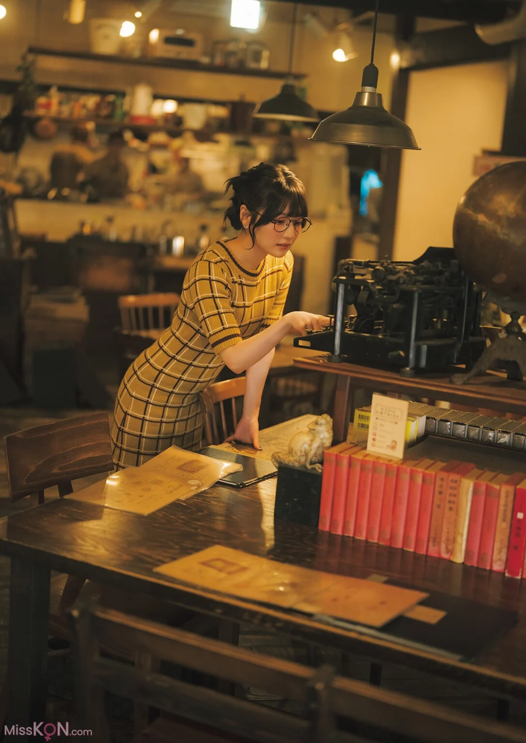 [JP] Hina Aoki (青木陽菜): フォトブック Nostalgia (123 photos) – Page 2