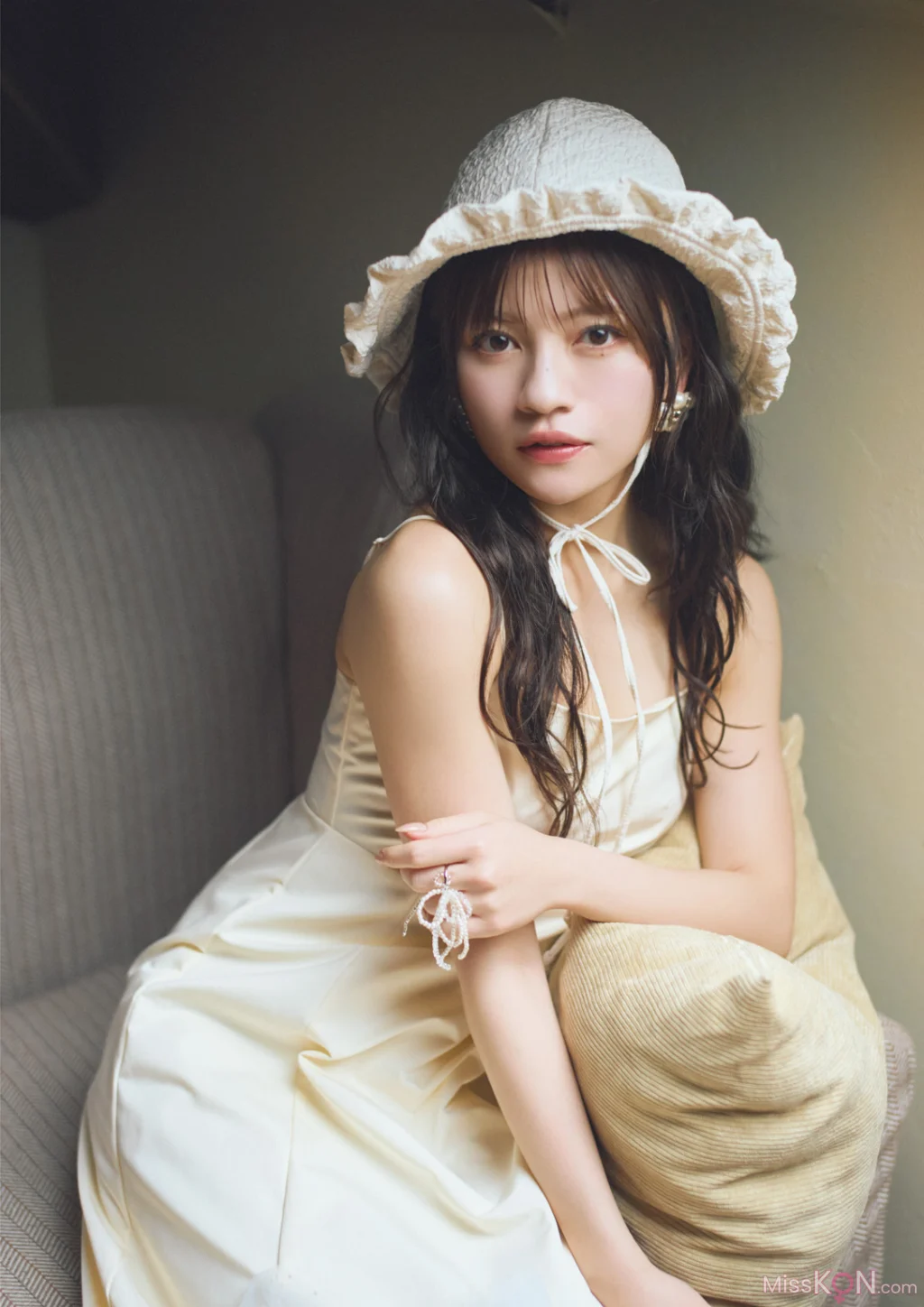 [JP] Nanase Hirokawa (廣川奈々聖): わーすた 2nd写真集『innocent』 (119 photos)
