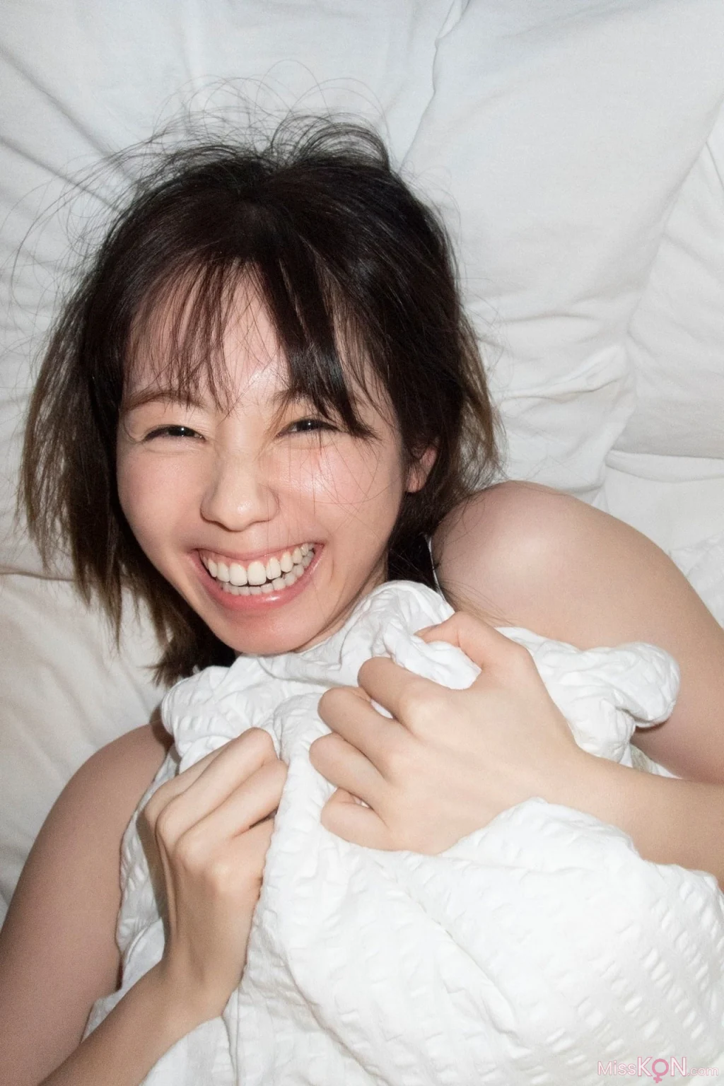 [JP] Rina Koike (小池里奈): 「あなたのページをめくる」SPA！デジタル写真集 (ＳＰＡ！ＢＯＯＫＳ) (63 photos)