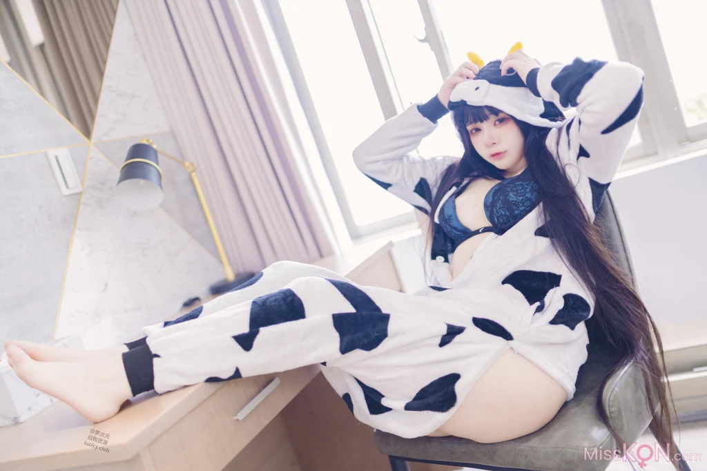 Coser@落落Raku: 8K 奶牛Milky (56 photos + 1 video) – Page 3