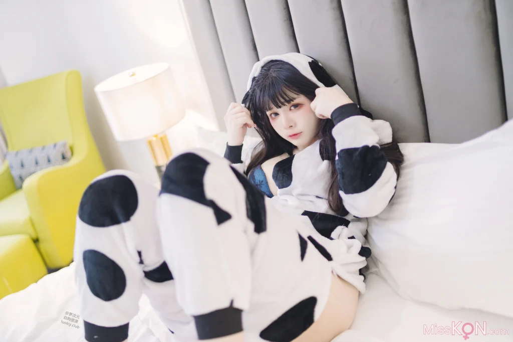 Coser@落落Raku: 8K 奶牛Milky (56 photos + 1 video) – Page 3