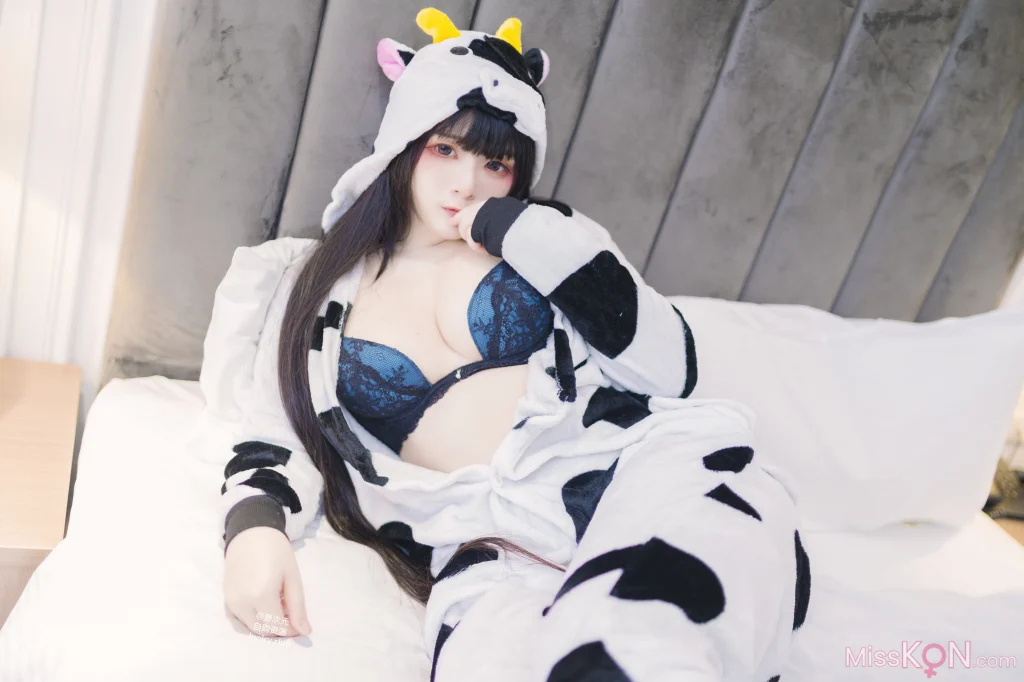 Coser@落落Raku: 8K 奶牛Milky (56 photos + 1 video) – Page 3
