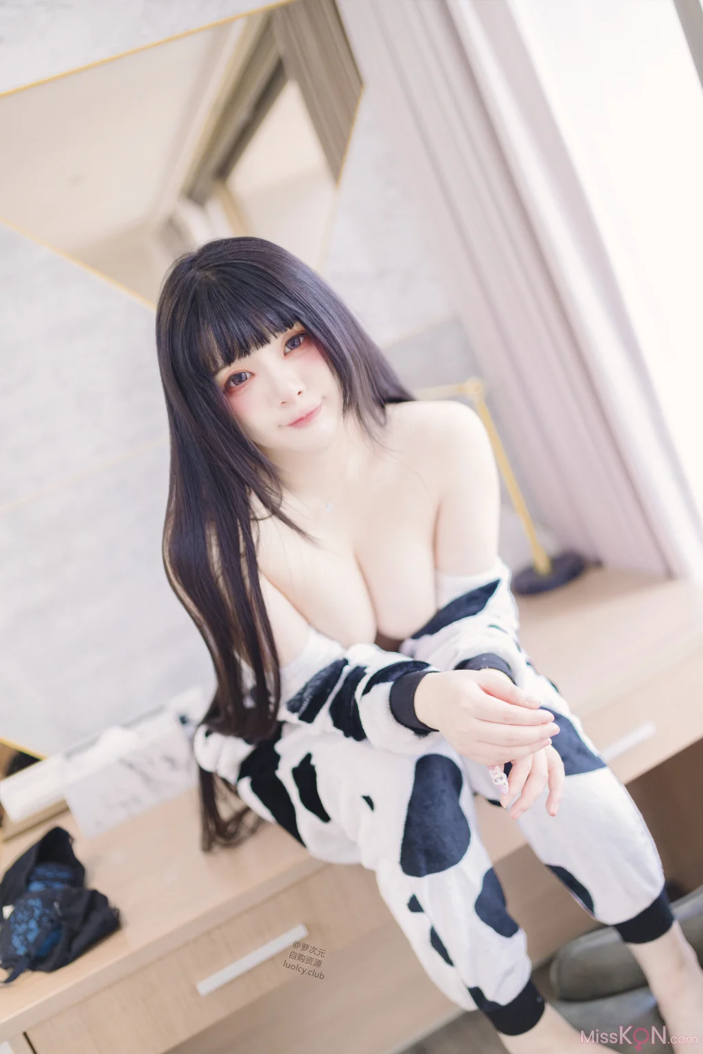 Coser@落落Raku: 8K 奶牛Milky (56 photos + 1 video) – Page 3