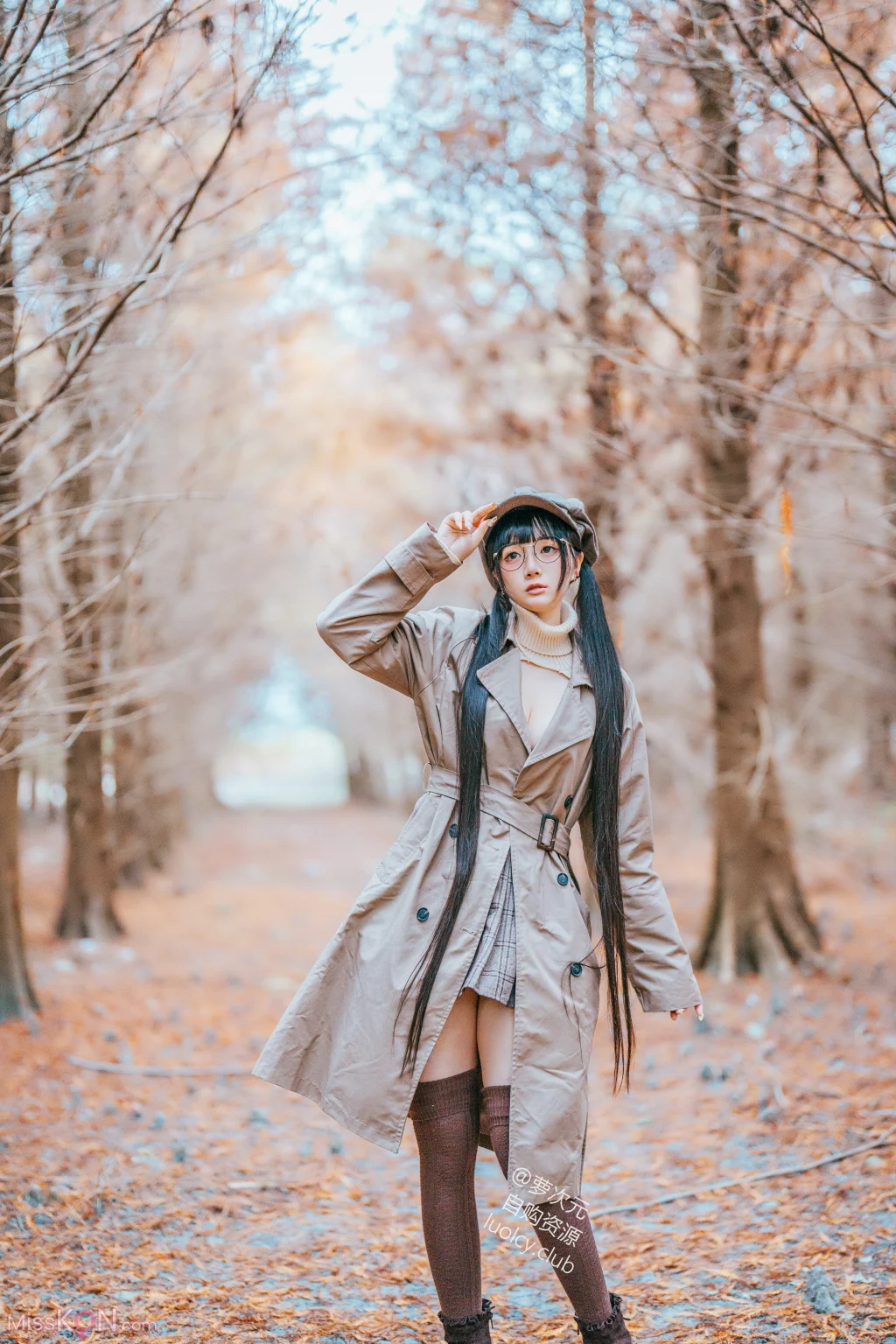 Coser@落落Raku: 8K 暮秋 muhchiou (58 photos + 1 video) – Page 2