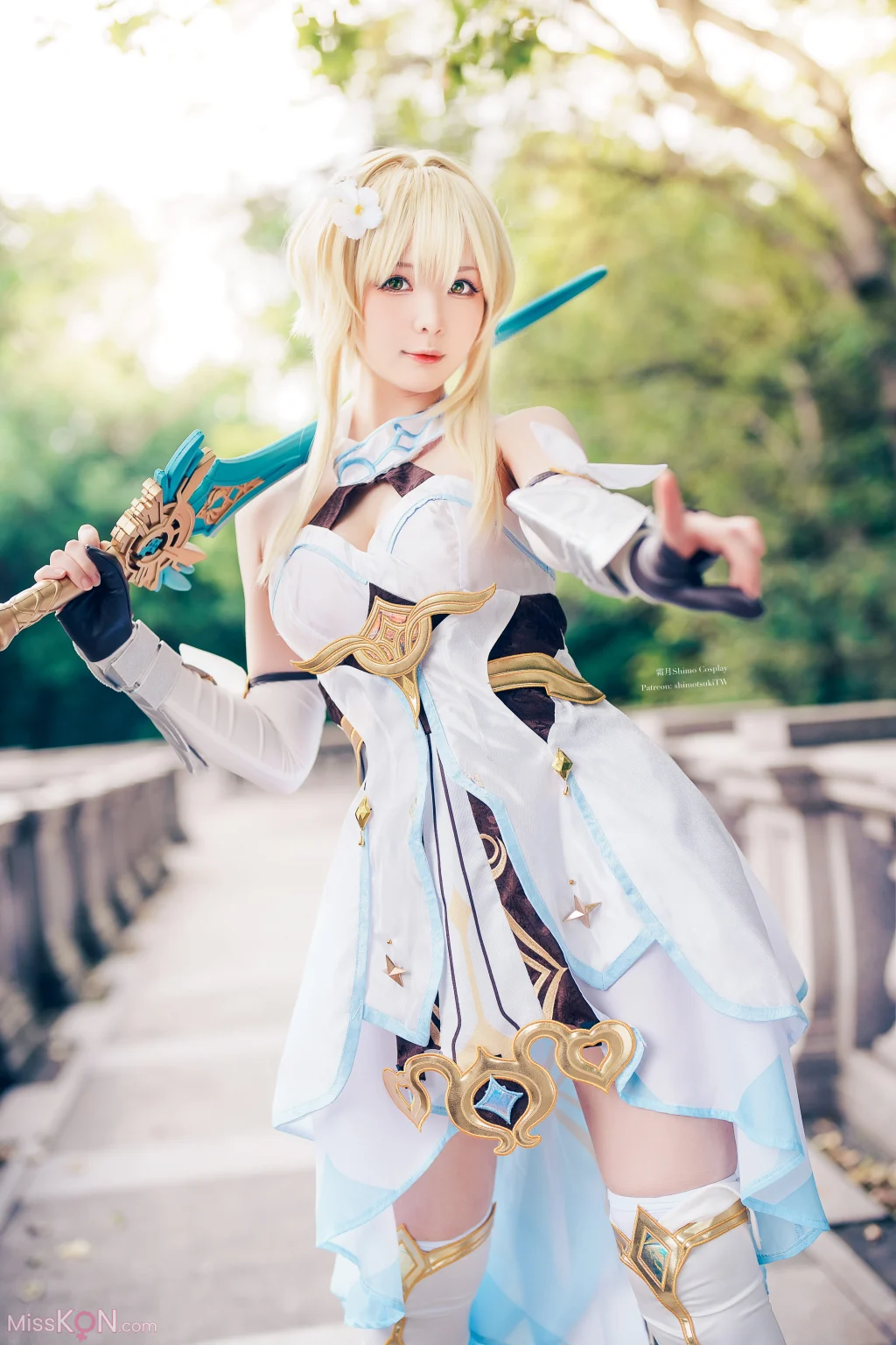 Coser@霜月shimo: Lumine Genshin (18 photos) – Page 2