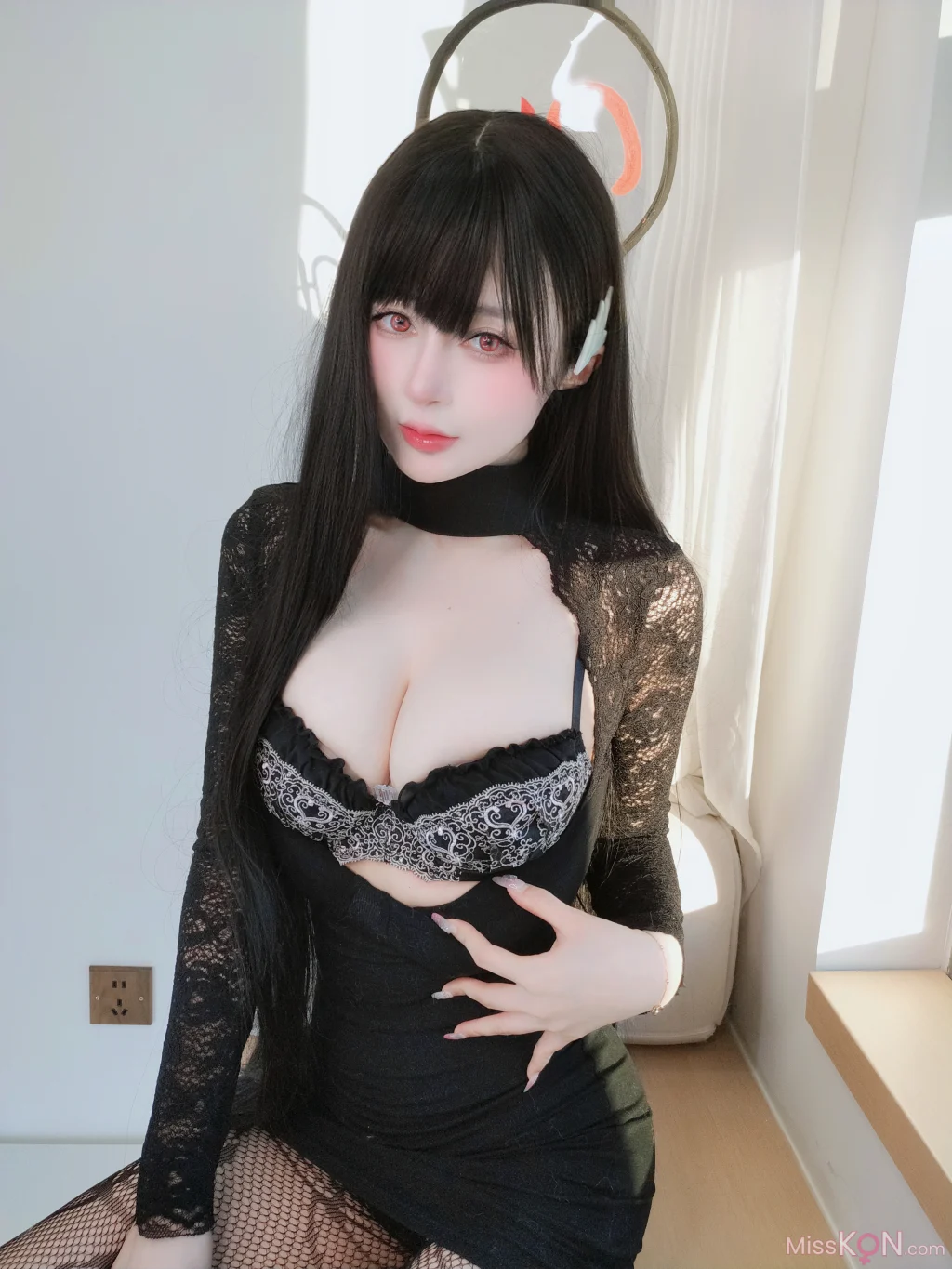 Coser@白银81: 自撮り Vol.104 (117 photos + 9 videos)