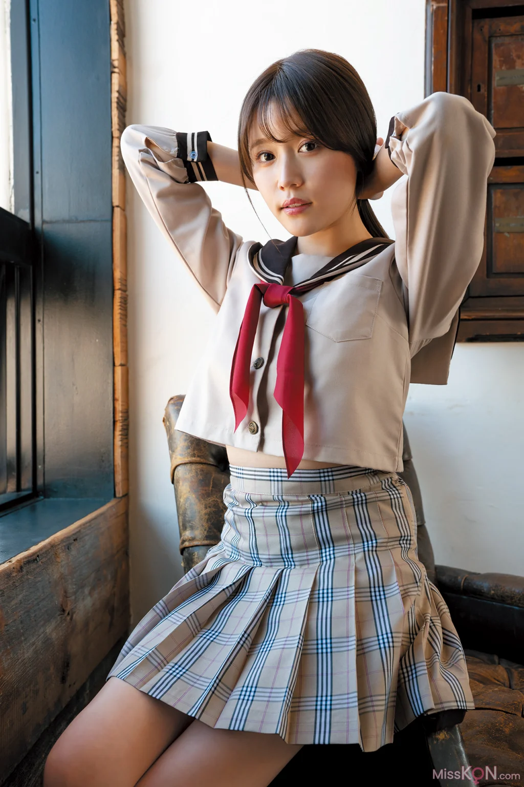 [JP] Yuka Kohinata (小日向ゆか): アサ芸Secret！デジタル写真集 Vol.2 恋愛の模範解答 姉セーラースペシャル (100 photos) – Page 2