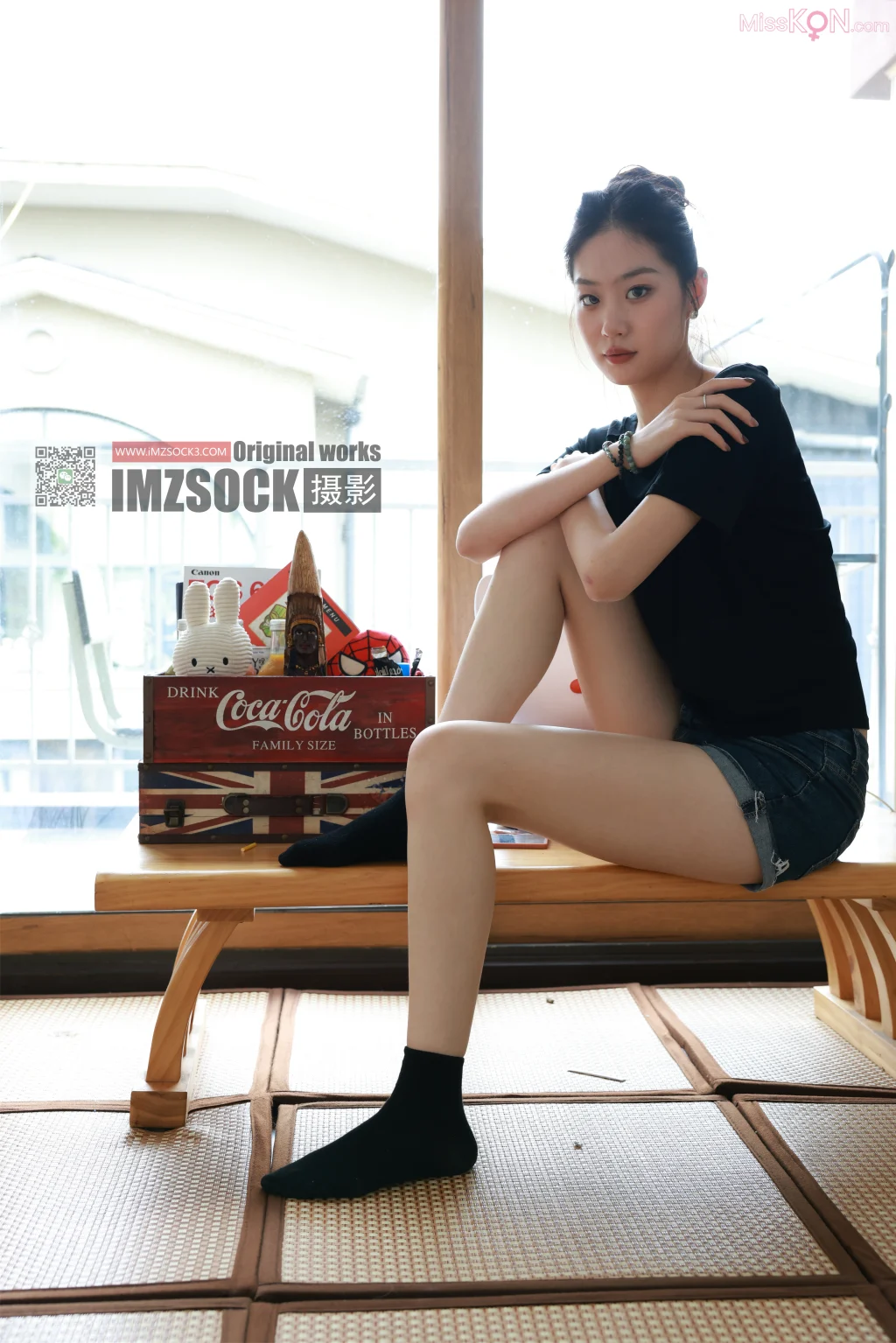 [MZSOCK爱美足] No.366: 妍希 (103 photos + 1 video)