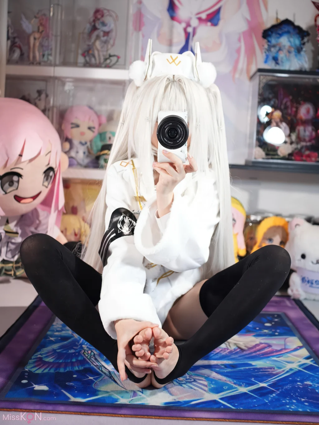 Coser@白栎Shirly: 白兔幸运列车 (116 photos + 23 videos)
