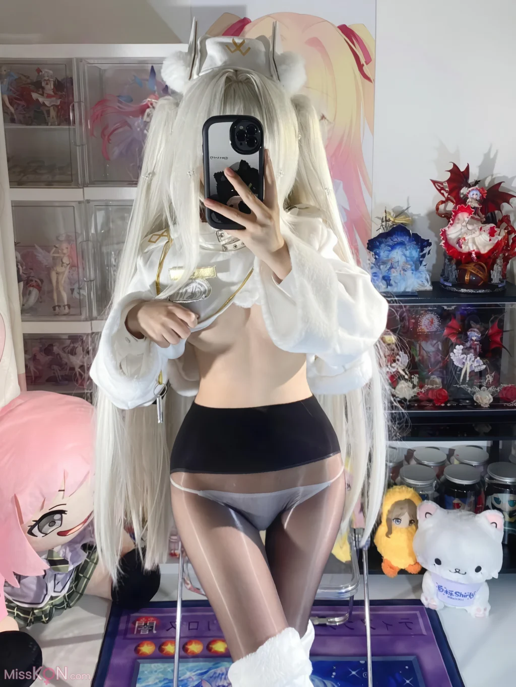 Coser@白栎Shirly: 白兔幸运列车 (116 photos + 23 videos)