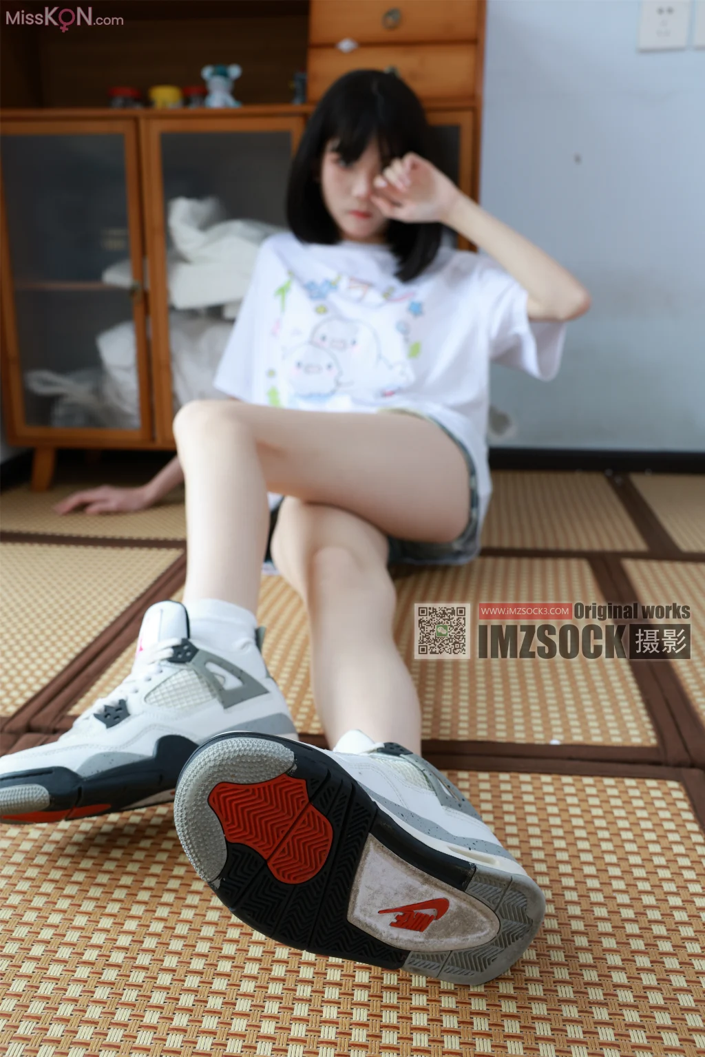 [MZSOCK爱美足] No.367: 秋秋 (99 photos + 1 video)
