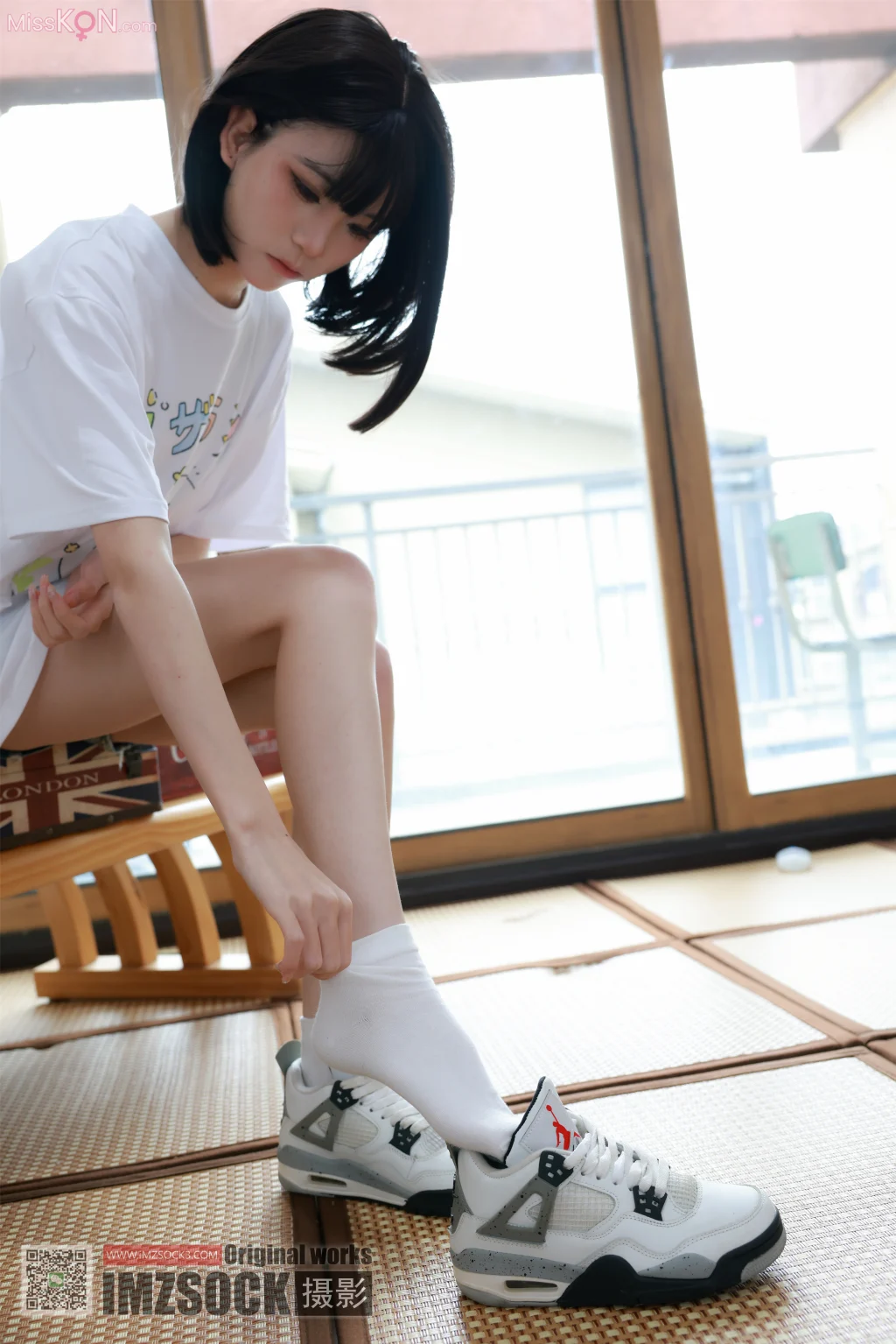 [MZSOCK爱美足] No.367: 秋秋 (99 photos + 1 video)