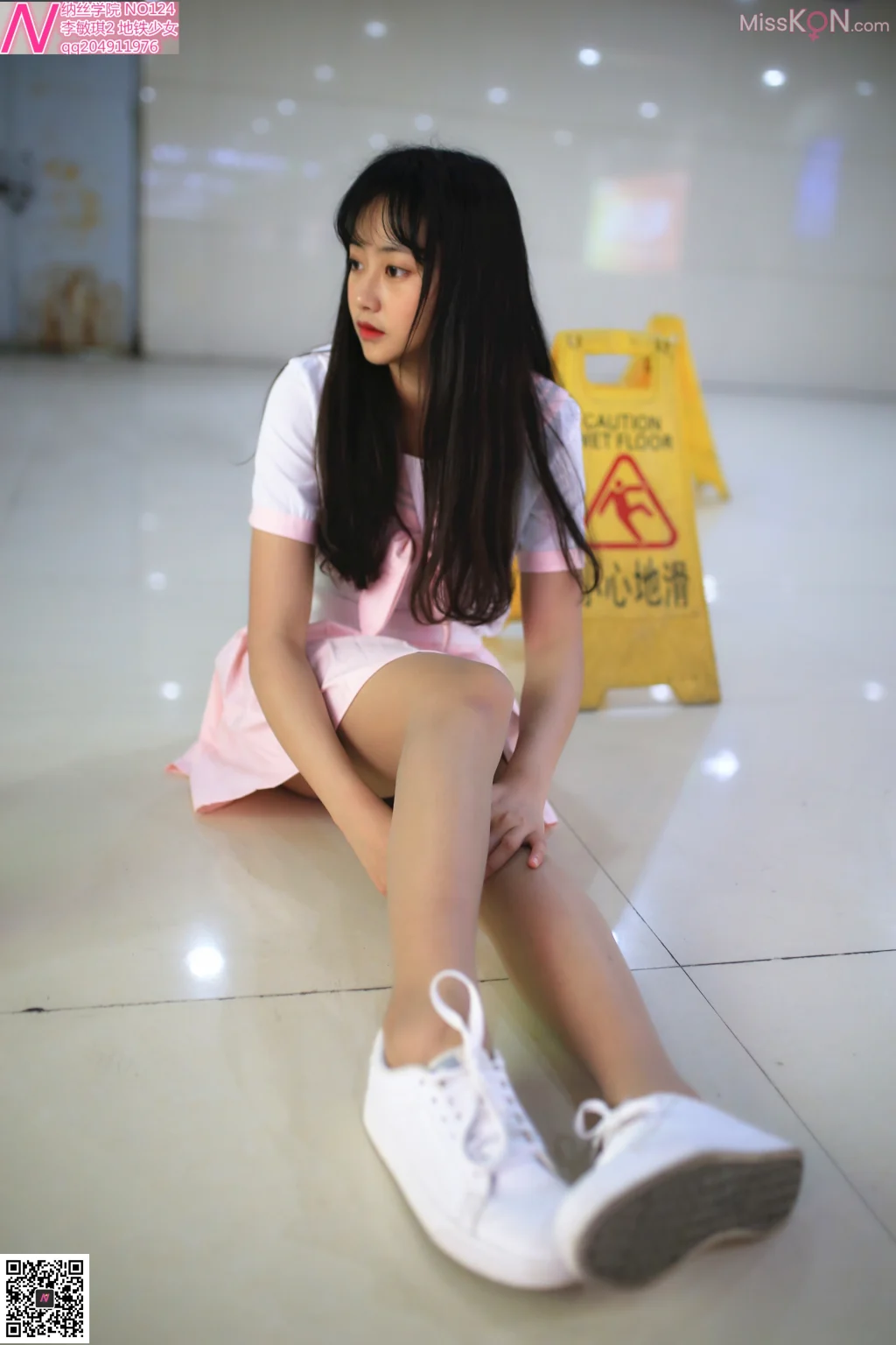 [NS纳丝摄影] No.020: 李敏琪 地铁少女 (93 photos + 1 video)