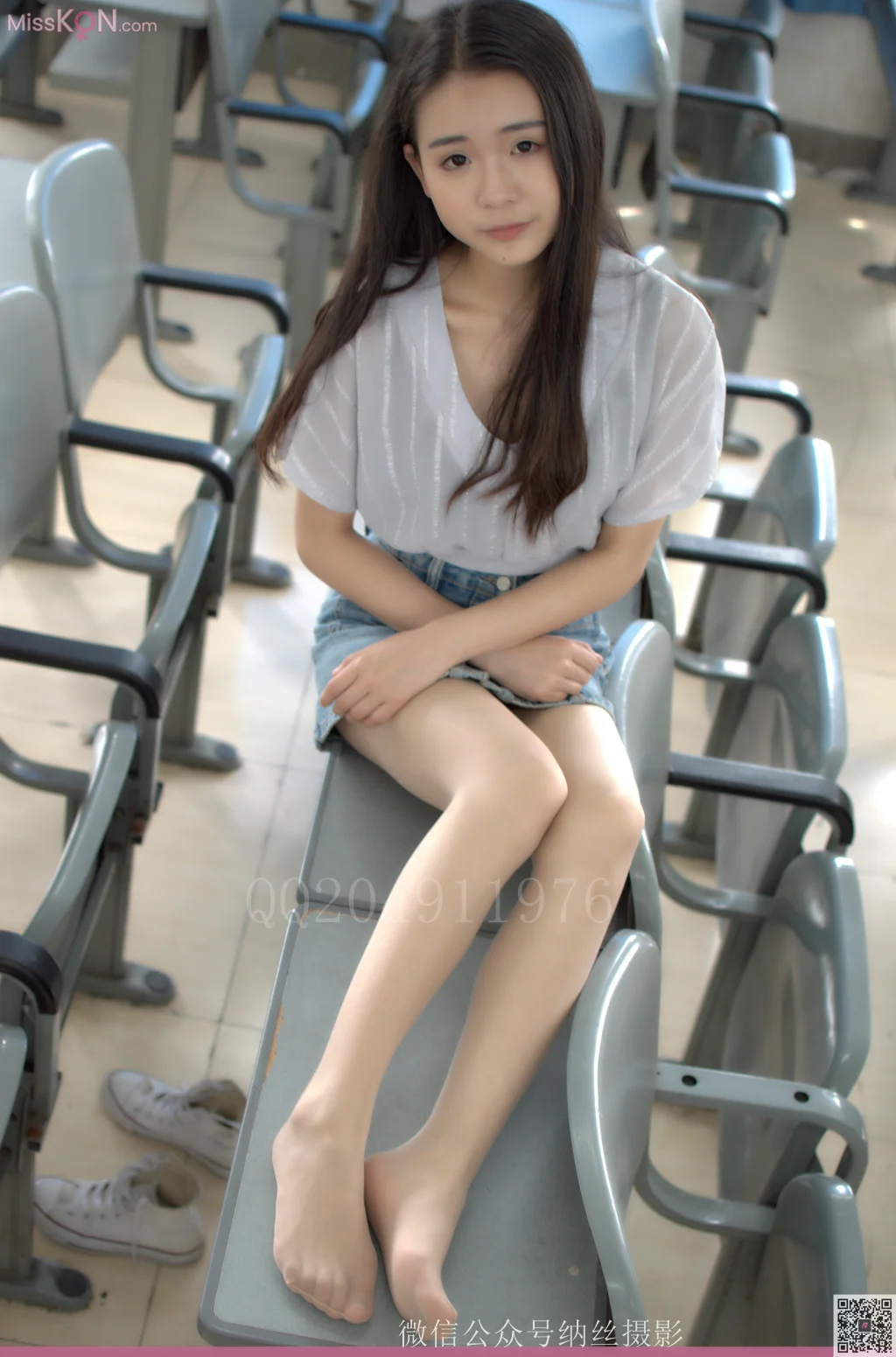 [NS纳丝摄影] No.024: 刘瑞儿 教室肉丝 (41 photos) – Page 2