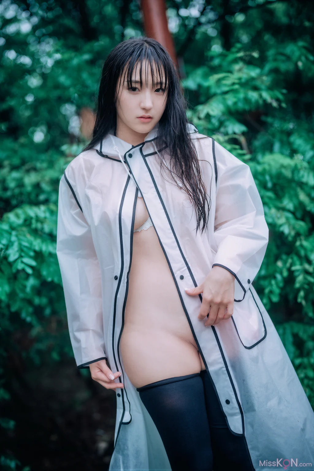 [AI Enhanced] DJAWA Photo: HENDOONG (혠둥이) – After the Rain (48 photos)