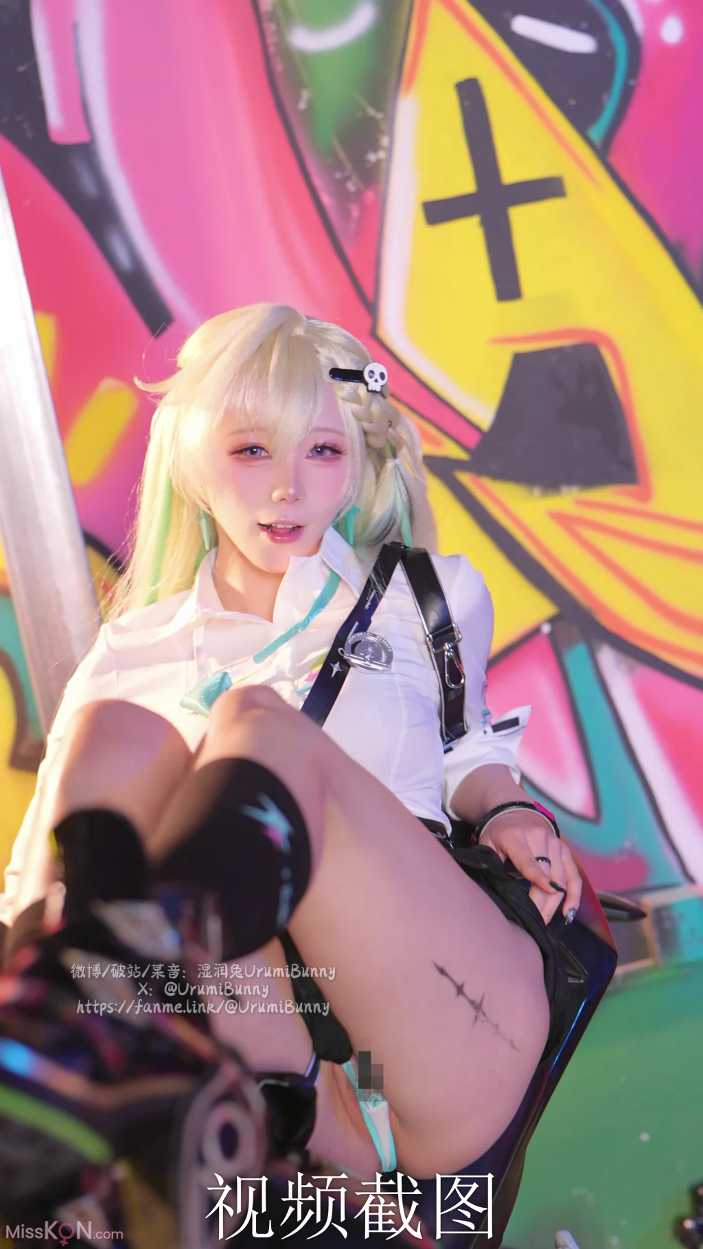 Coser@黏黏团子兔: 2026年05月作品 鸣潮-琳奈 (122 photos + 2 videos)