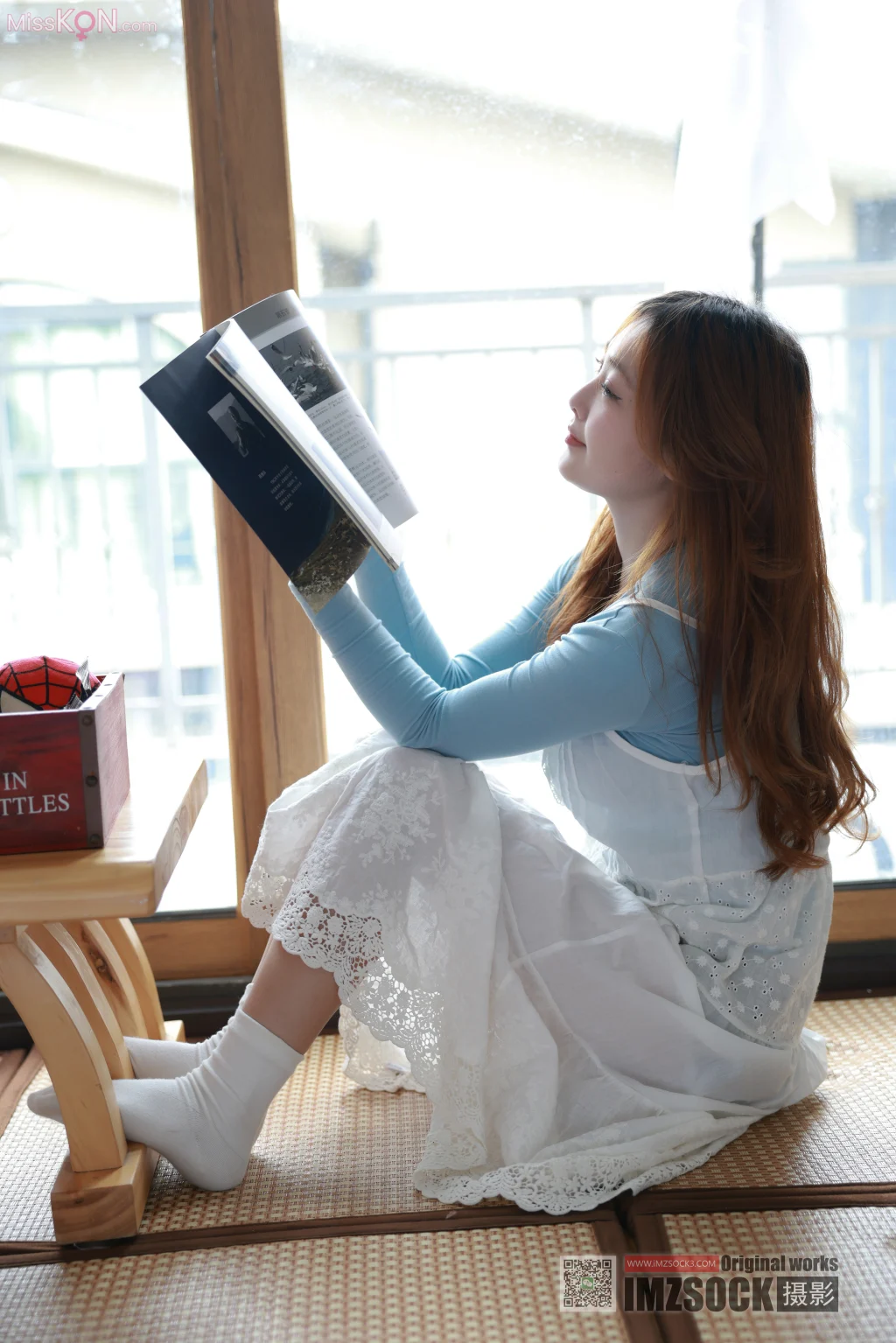 [MZSOCK爱美足] No.370: 小琪 (120 photos + 1 video)