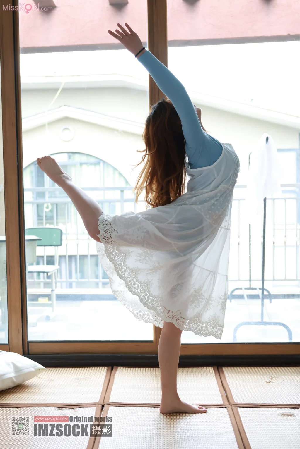 [MZSOCK爱美足] No.370: 小琪 (120 photos + 1 video) – Page 2
