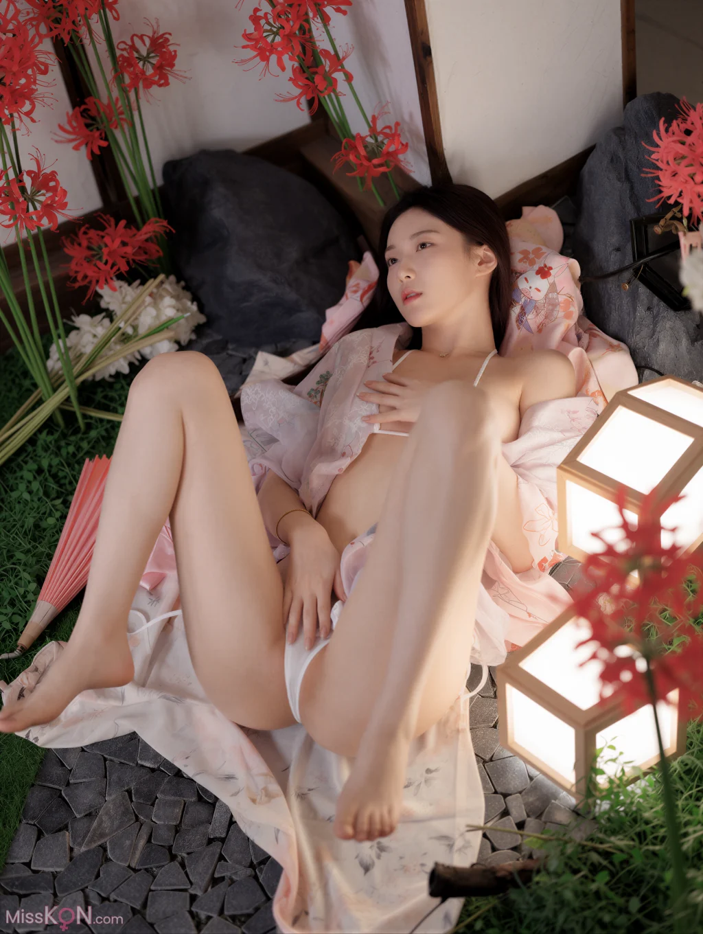 [AI Enhanced] [Bimilstory] Hayun (하윤): Vol.16 Cherry Blossom Date (61 photos) – Page 3