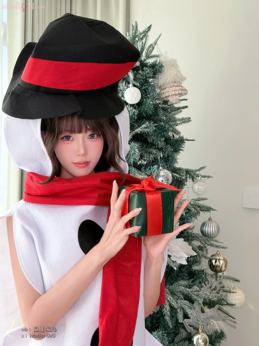 Coser@麻薯好吃: 雪人小姐的惊喜指令 (73 photos)