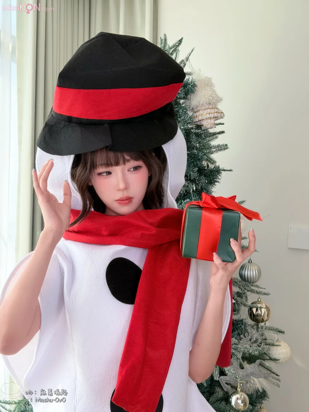 Coser@麻薯好吃: 雪人小姐的惊喜指令 (73 photos)