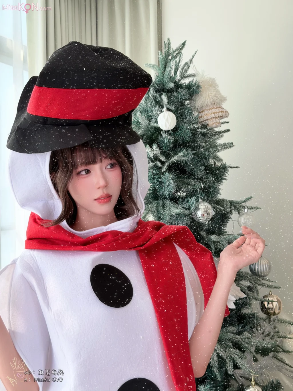 Coser@麻薯好吃: 雪人小姐的惊喜指令 (73 photos)