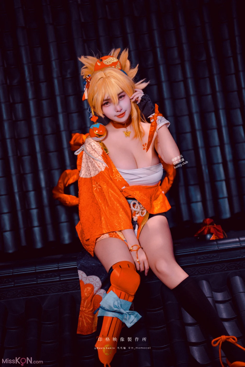 Coser@慕慕Momo: Yoimiya 夏祭的誘惑 (8K ver) (52 photos + 1 video)