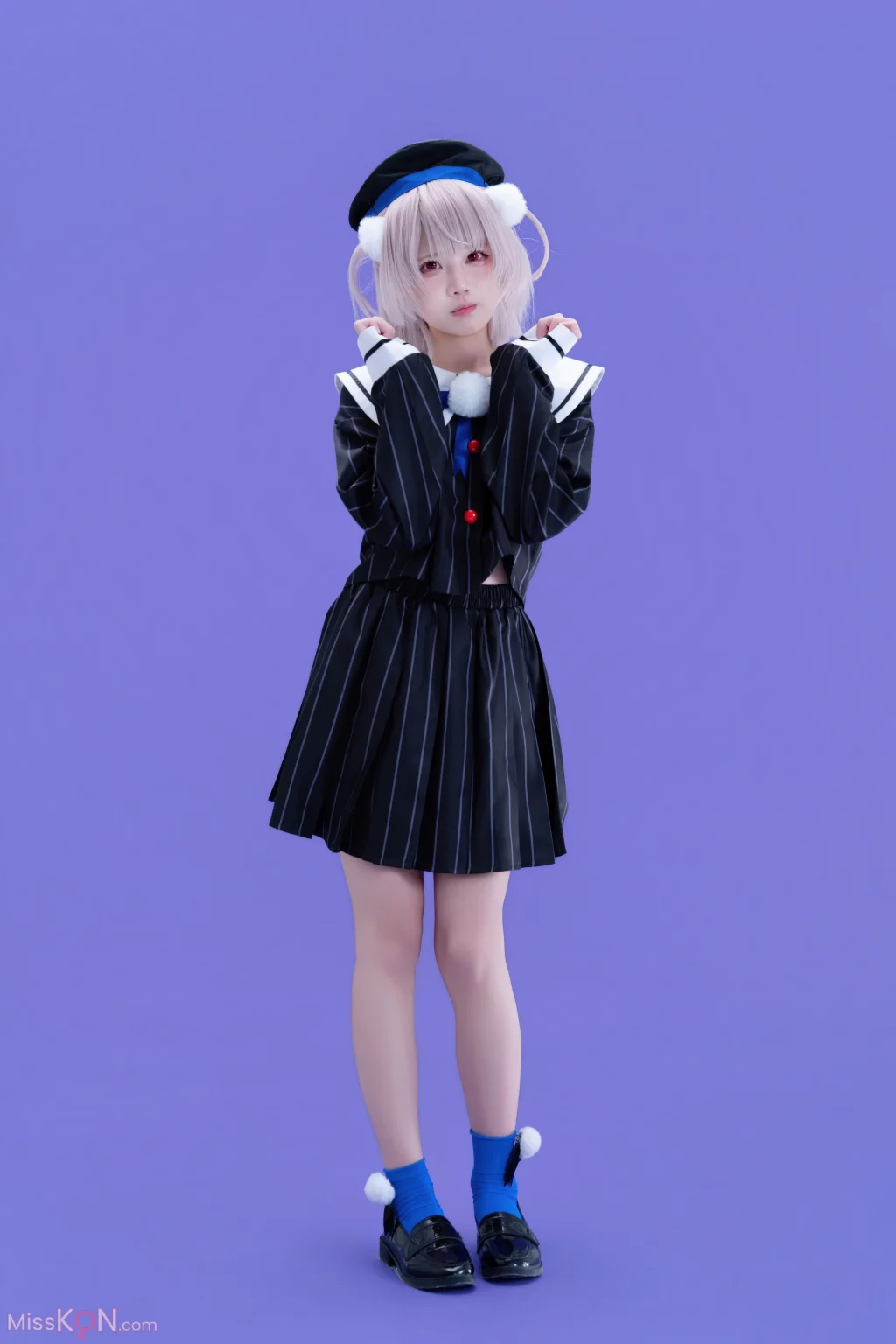 Coser@清水凪: 时雨羽衣·FNEX同人雨衣 (54 photos)