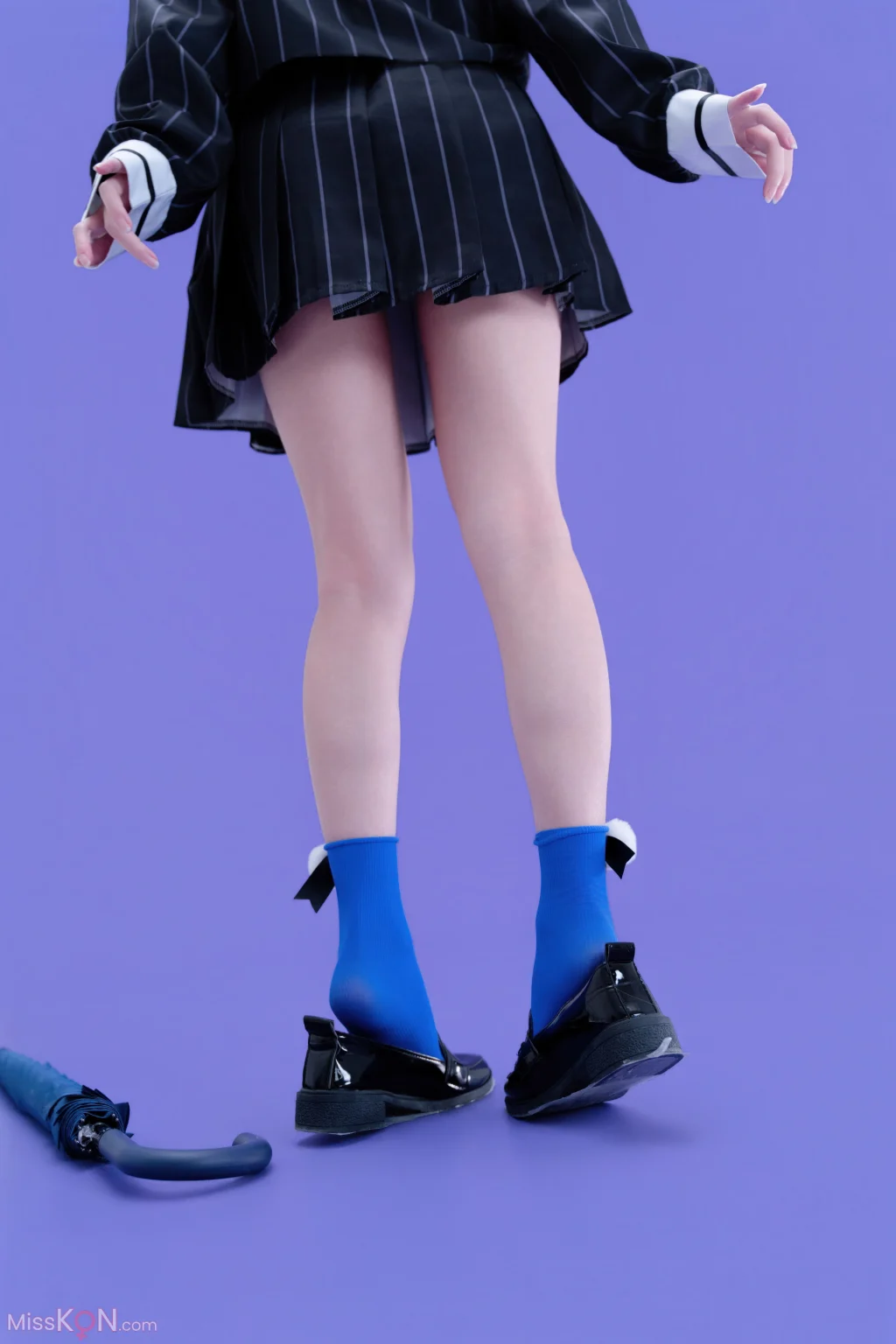 Coser@清水凪: 时雨羽衣·FNEX同人雨衣 (54 photos)