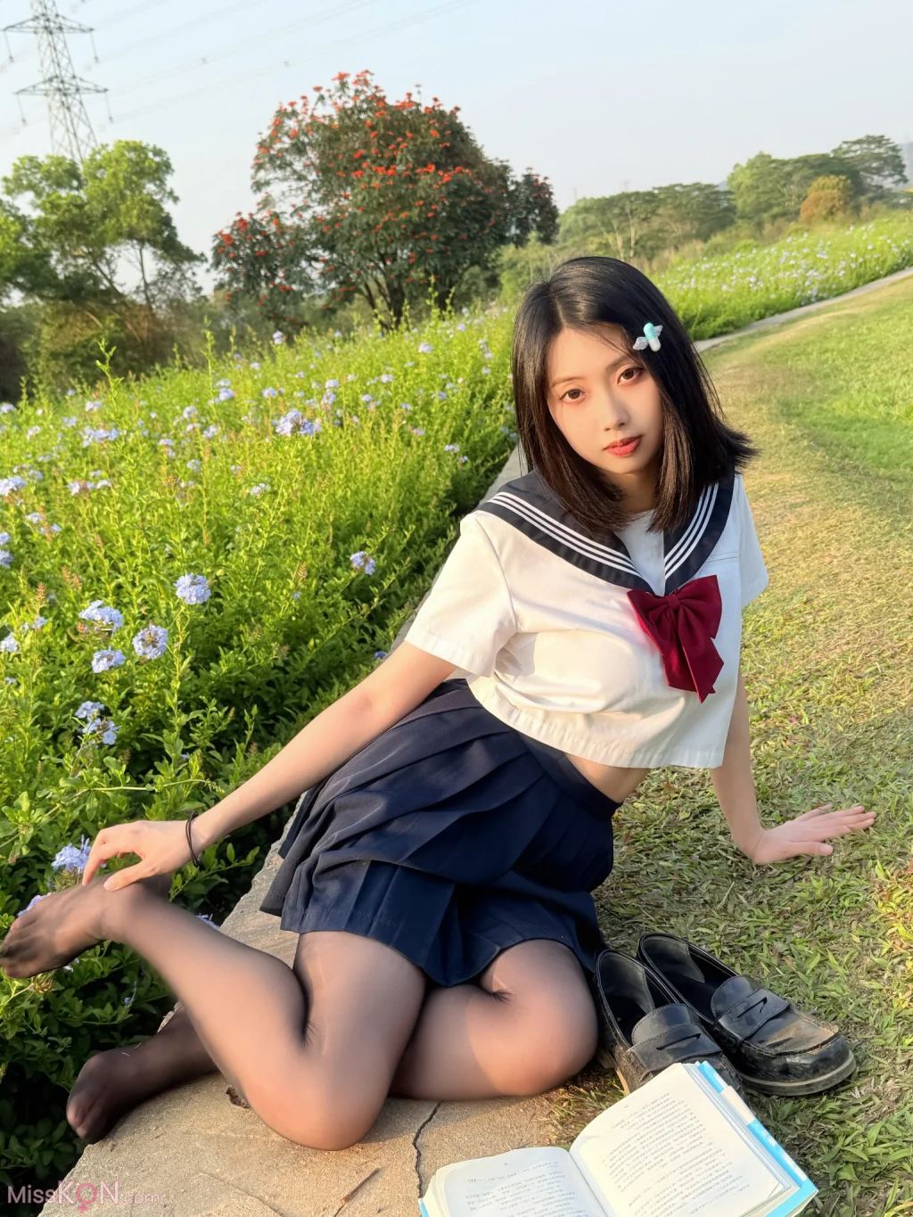 Coser@七只红豆: 蓝花JK (39 photos)