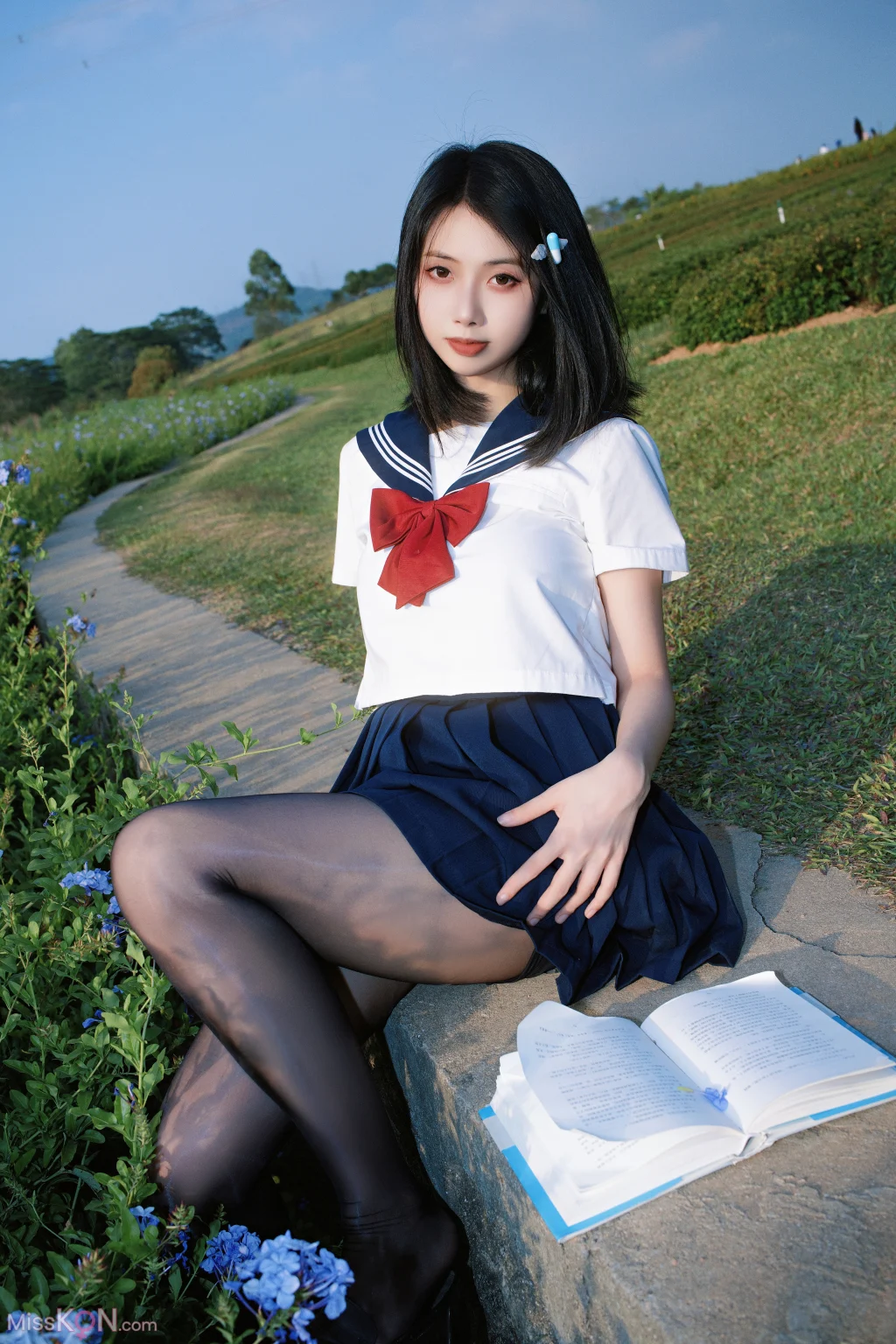 Coser@七只红豆: 蓝花JK (39 photos)