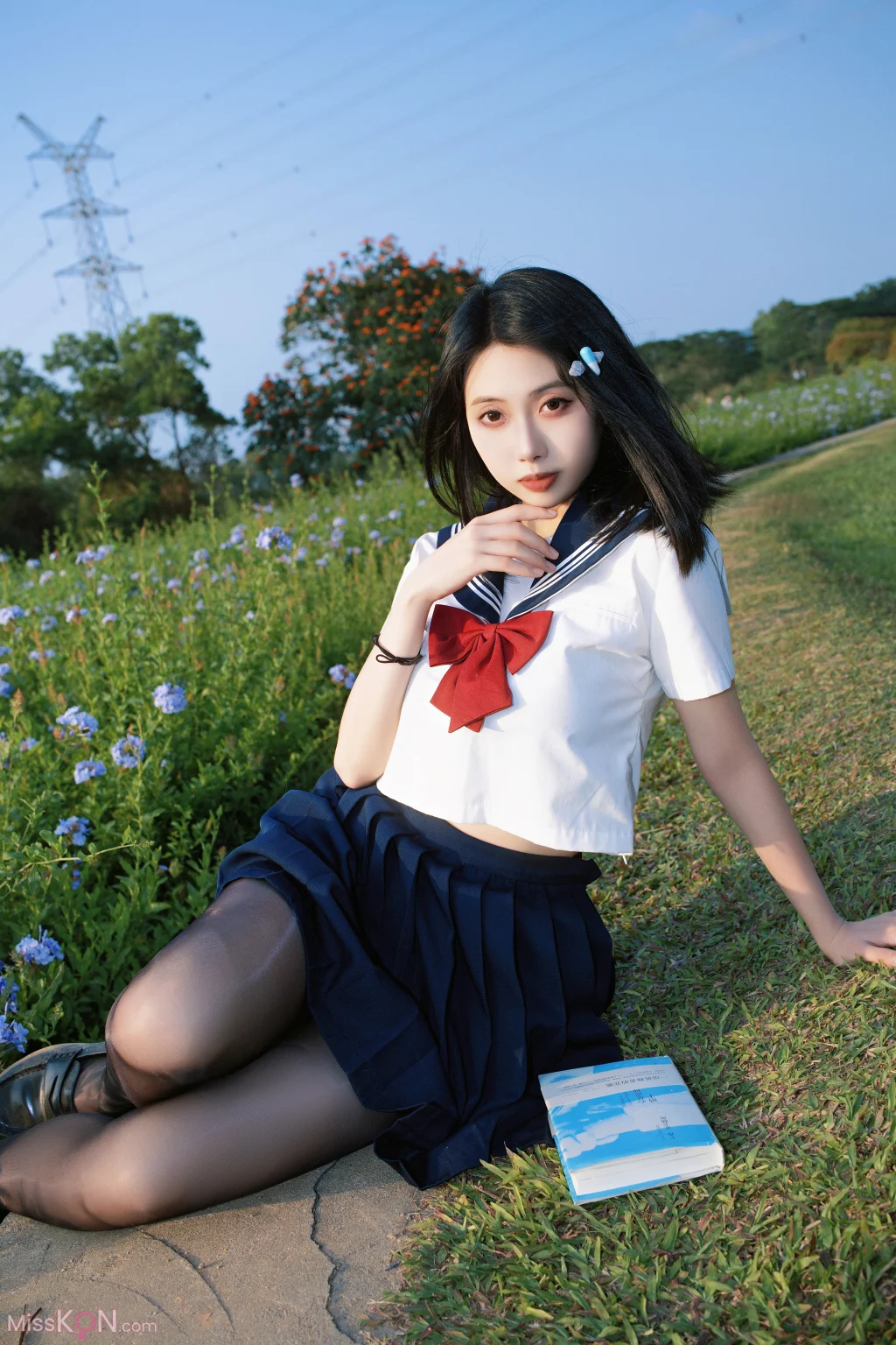 Coser@七只红豆: 蓝花JK (39 photos)