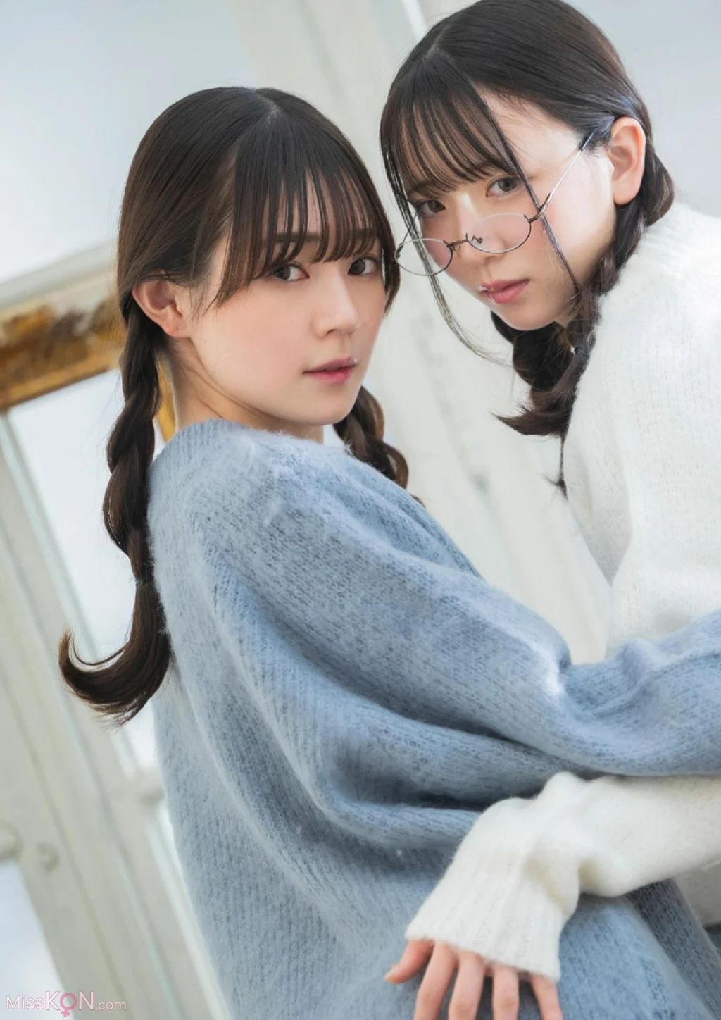 [JP] Riko Konoe (近衛りこ): うたたね翠 スカートを約100回めくれる本 (447 photos)