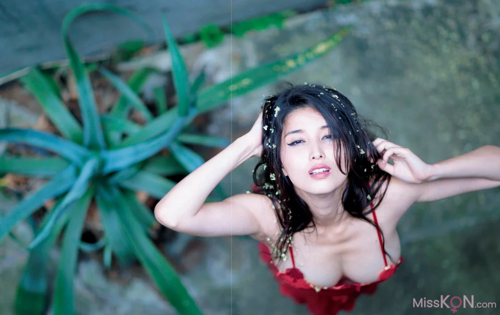 [JP] Hashimoto Manami (橋本マナミ): Manami By Kishin (90 photos) – Page 2