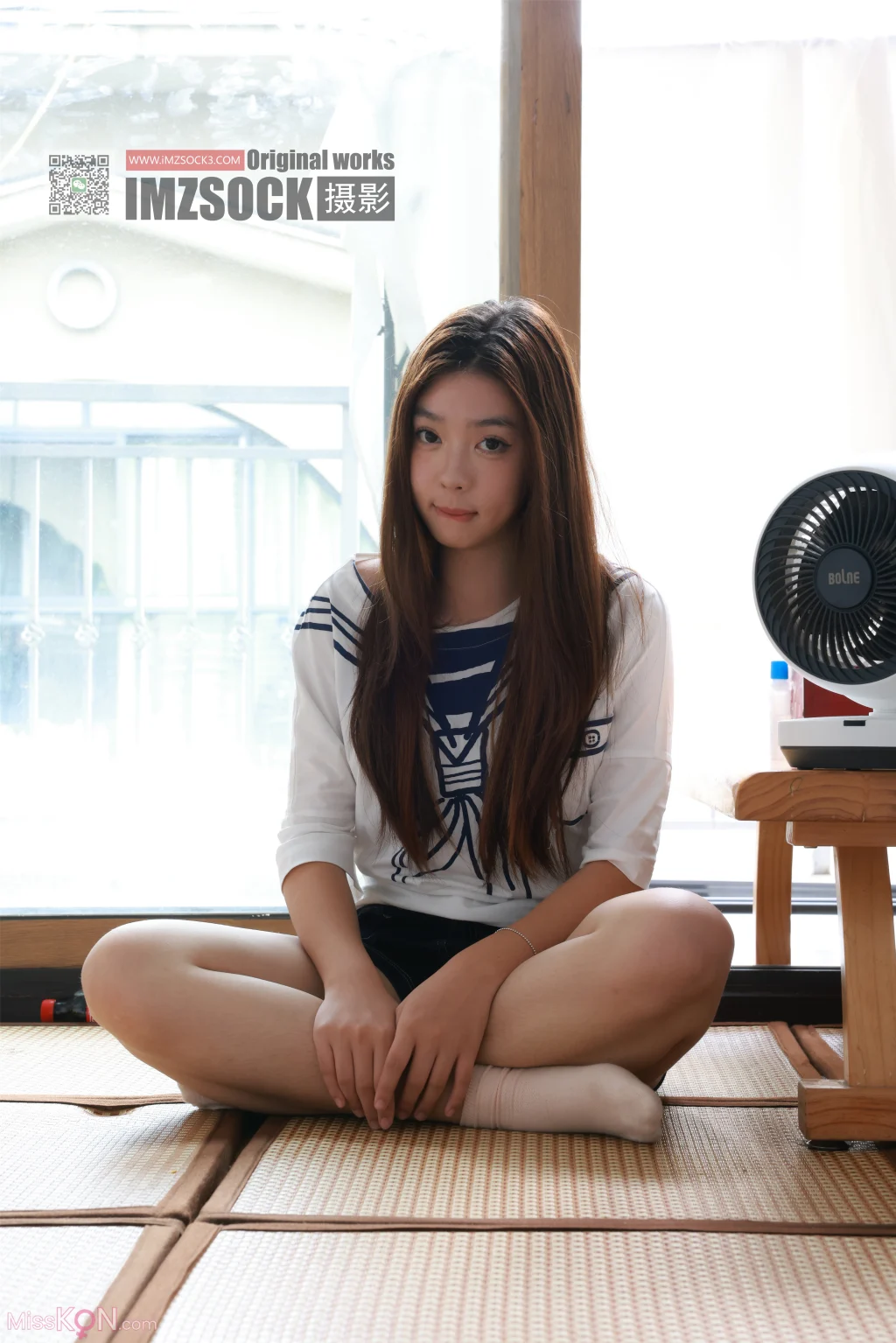 [MZSOCK爱美足] No.371: 雨萌 (102 photos + 1 video)