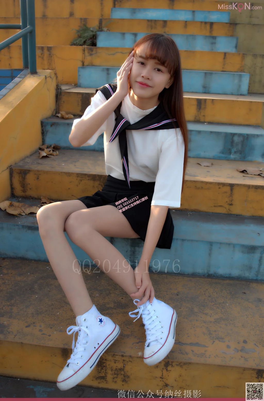 [NS纳丝摄影] No.030: 霜儿 JK户外肉丝美腿 (41 photos)