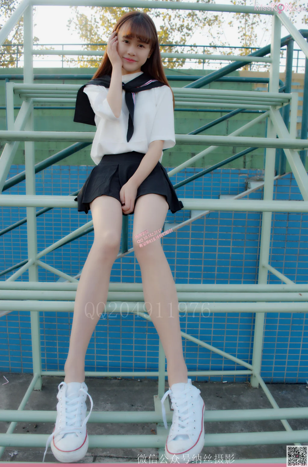 [NS纳丝摄影] No.030: 霜儿 JK户外肉丝美腿 (41 photos) – Page 2