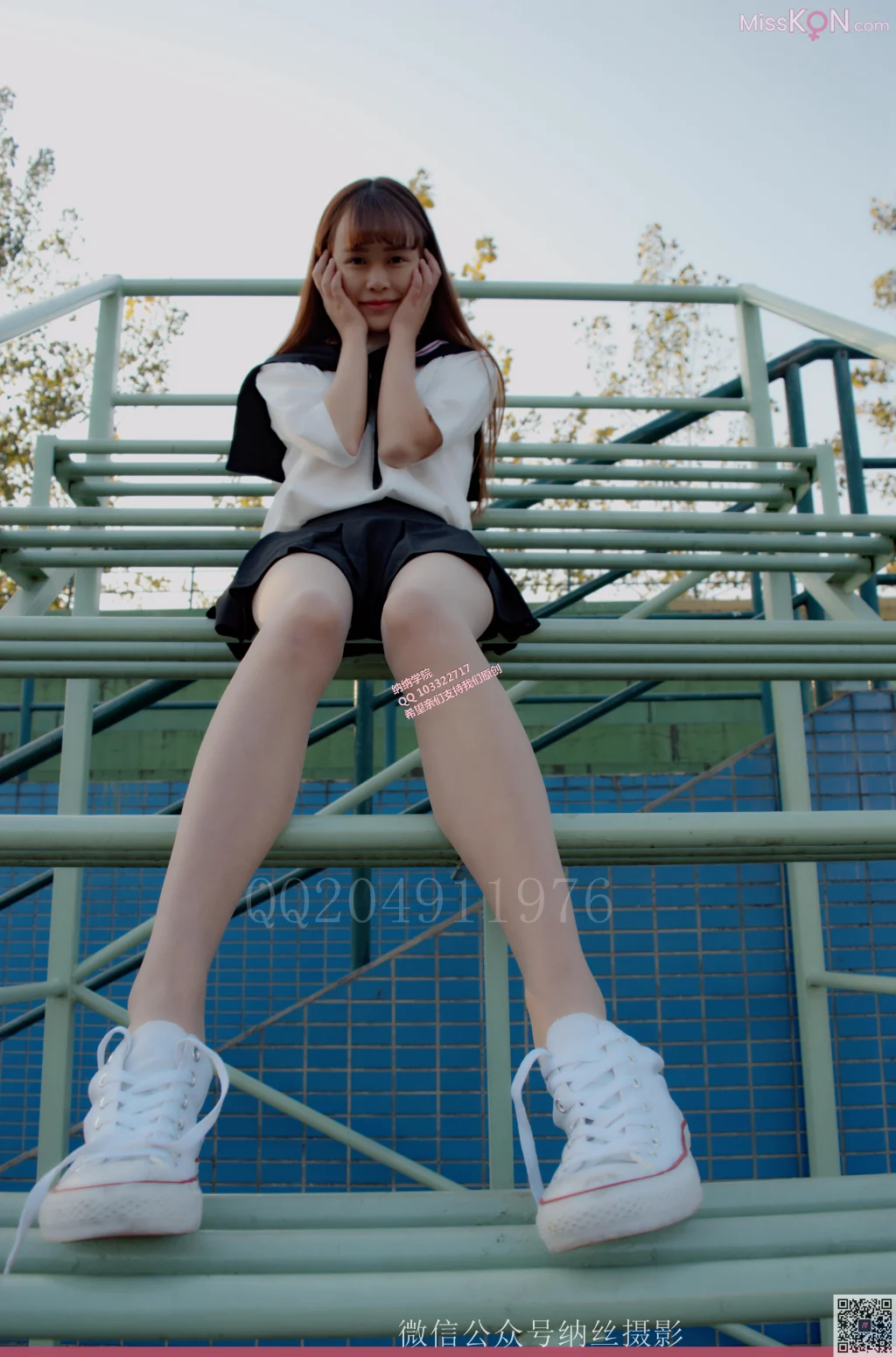 [NS纳丝摄影] No.030: 霜儿 JK户外肉丝美腿 (41 photos) – Page 2