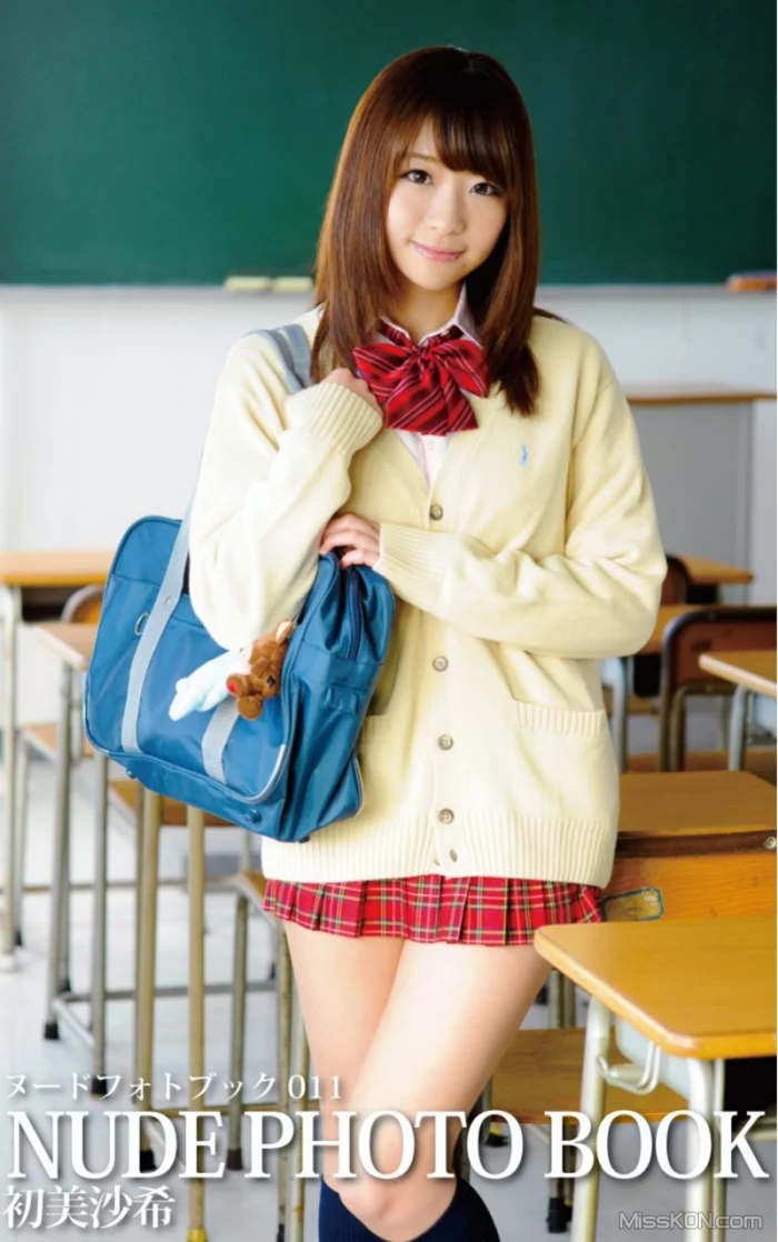 [JP] Hatsumi Saki (初美沙希): Nude Photo Book 011 (49 photos)