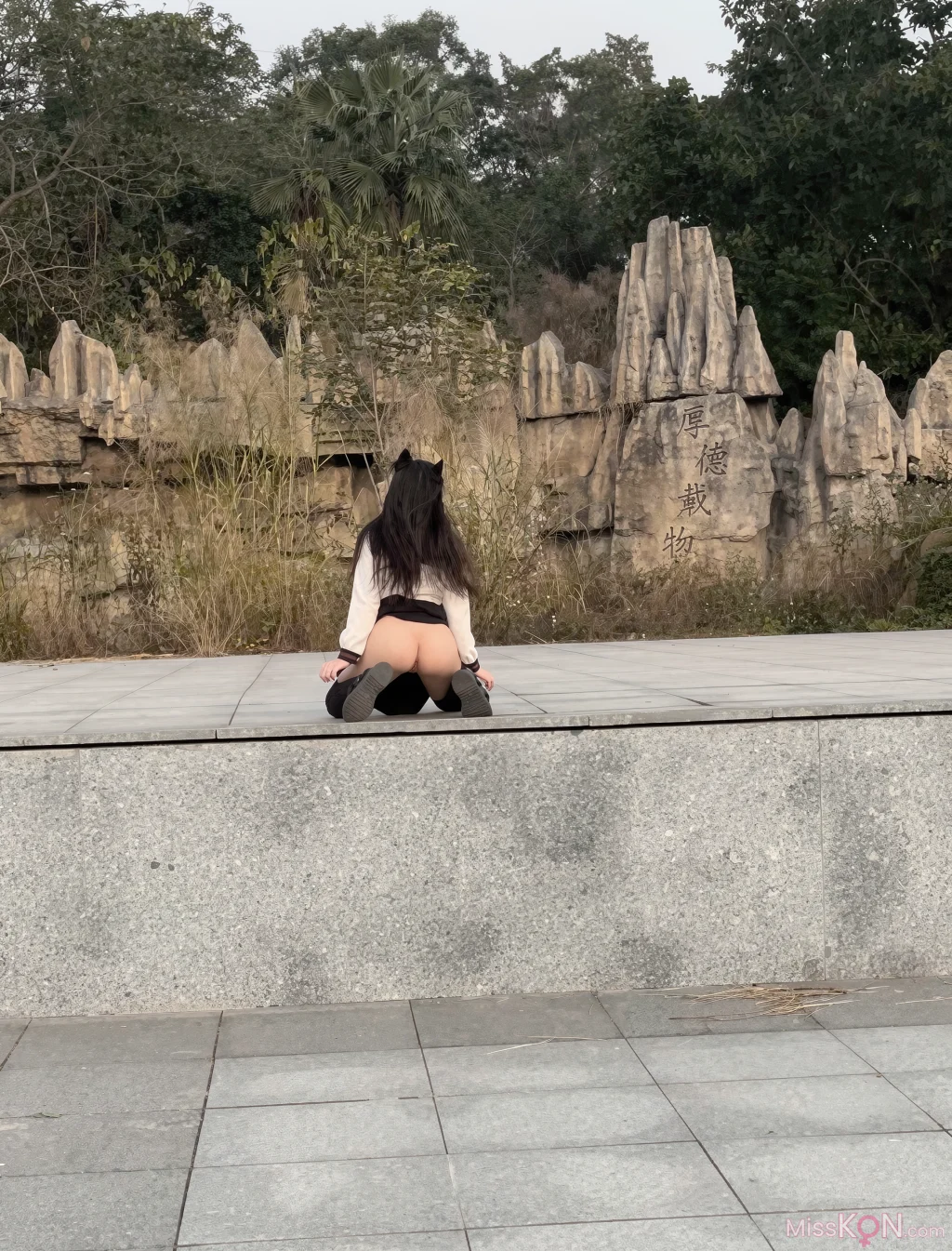 [OtherXXX] XiaoQQ的日记: 白虎萝莉户外露出调教 (37 photos + 58 videos)