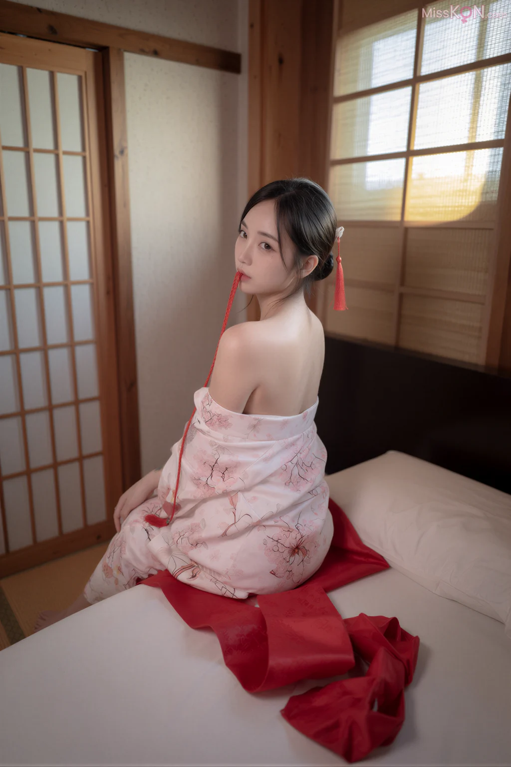 [AI Enhanced] Pure Media Vol.306: Jia (지아) Geisha Invitation (48 photos) – Page 2