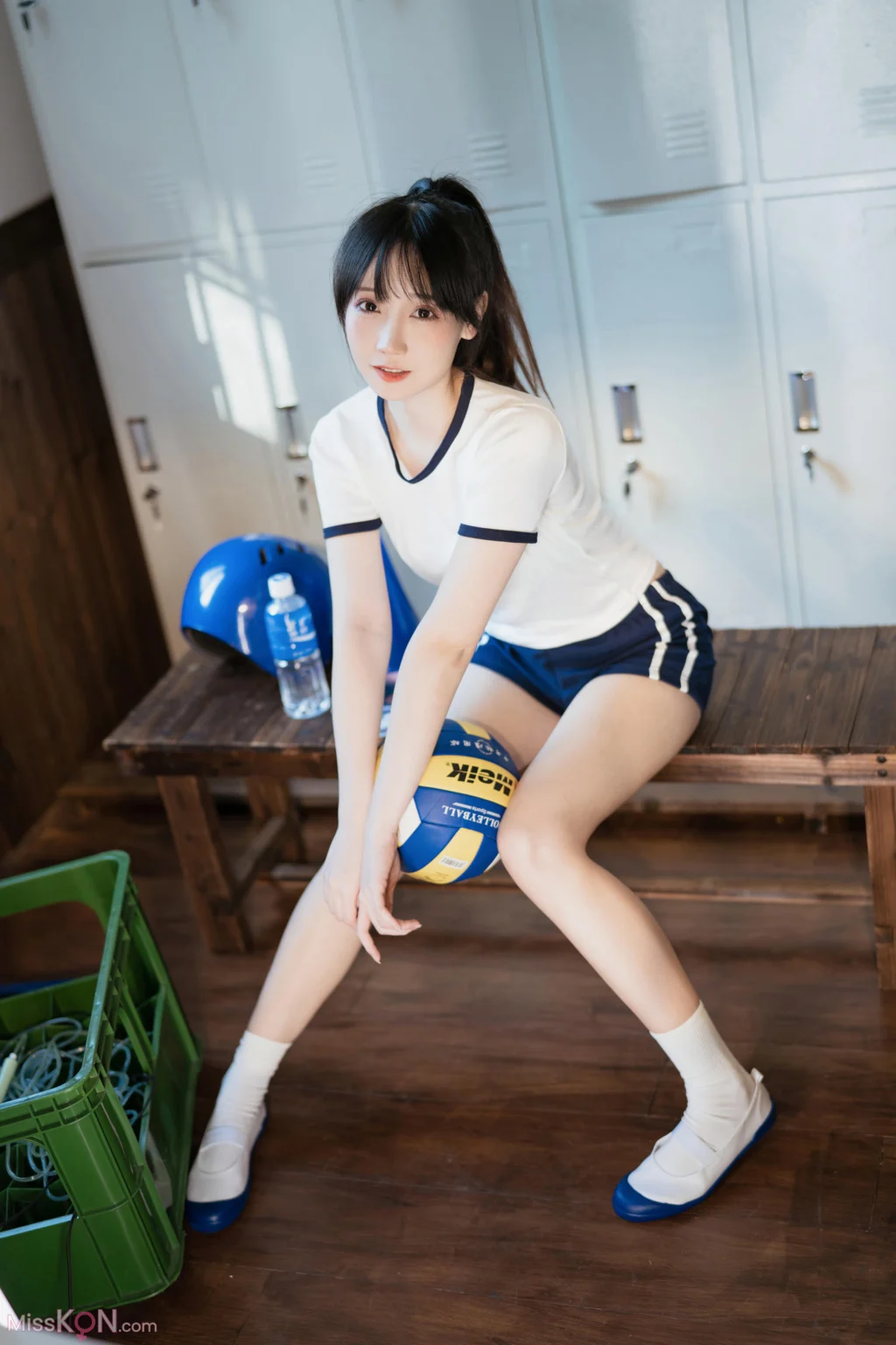 Coser@焖焖碳: 体操服 (30 photos)