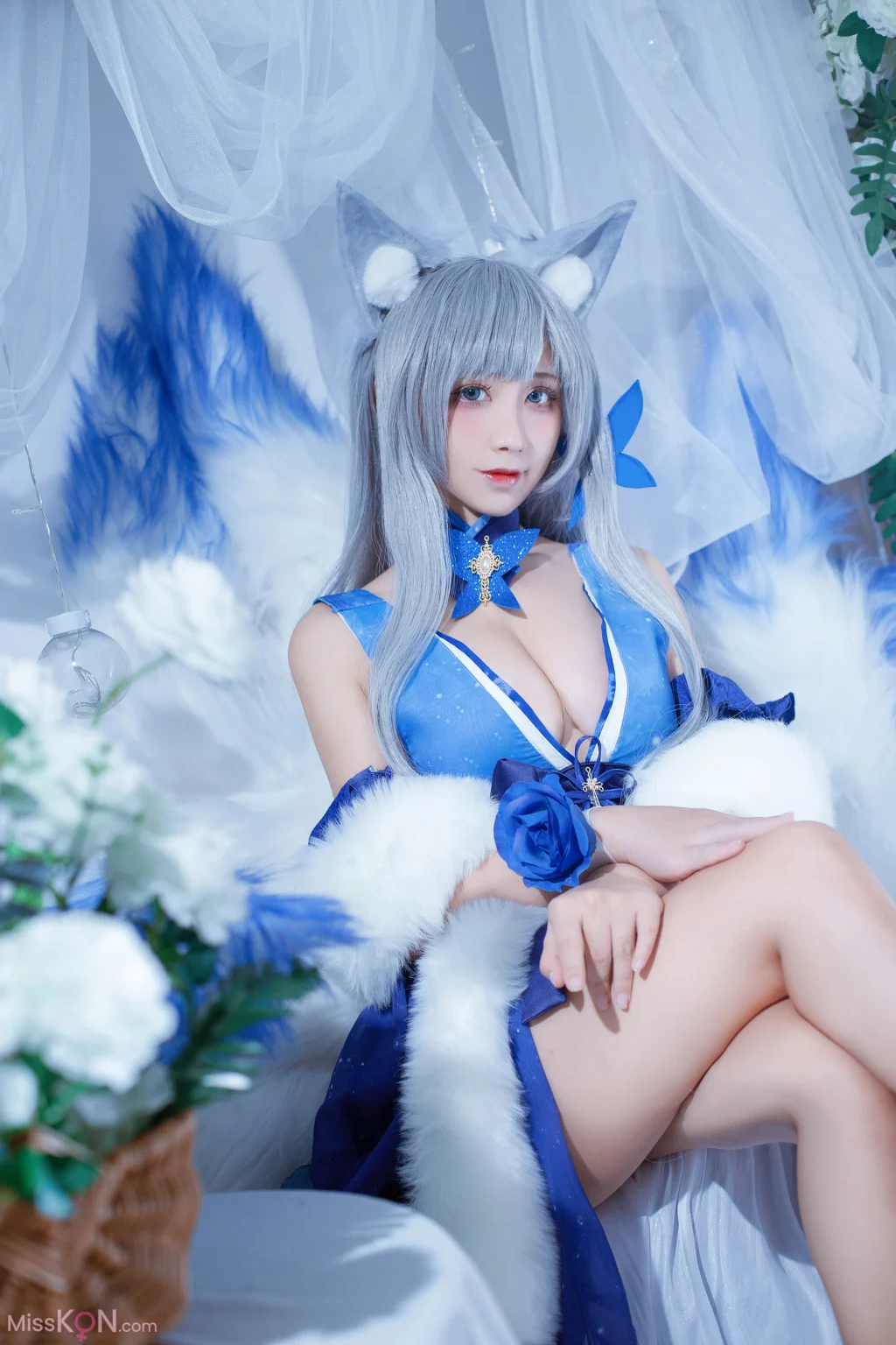 Coser@九曲Jean: 碧蓝航线 信浓礼服 (8 photos)