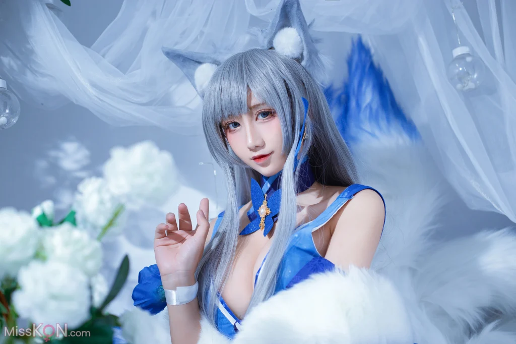 Coser@九曲Jean: 碧蓝航线 信浓礼服 (8 photos)